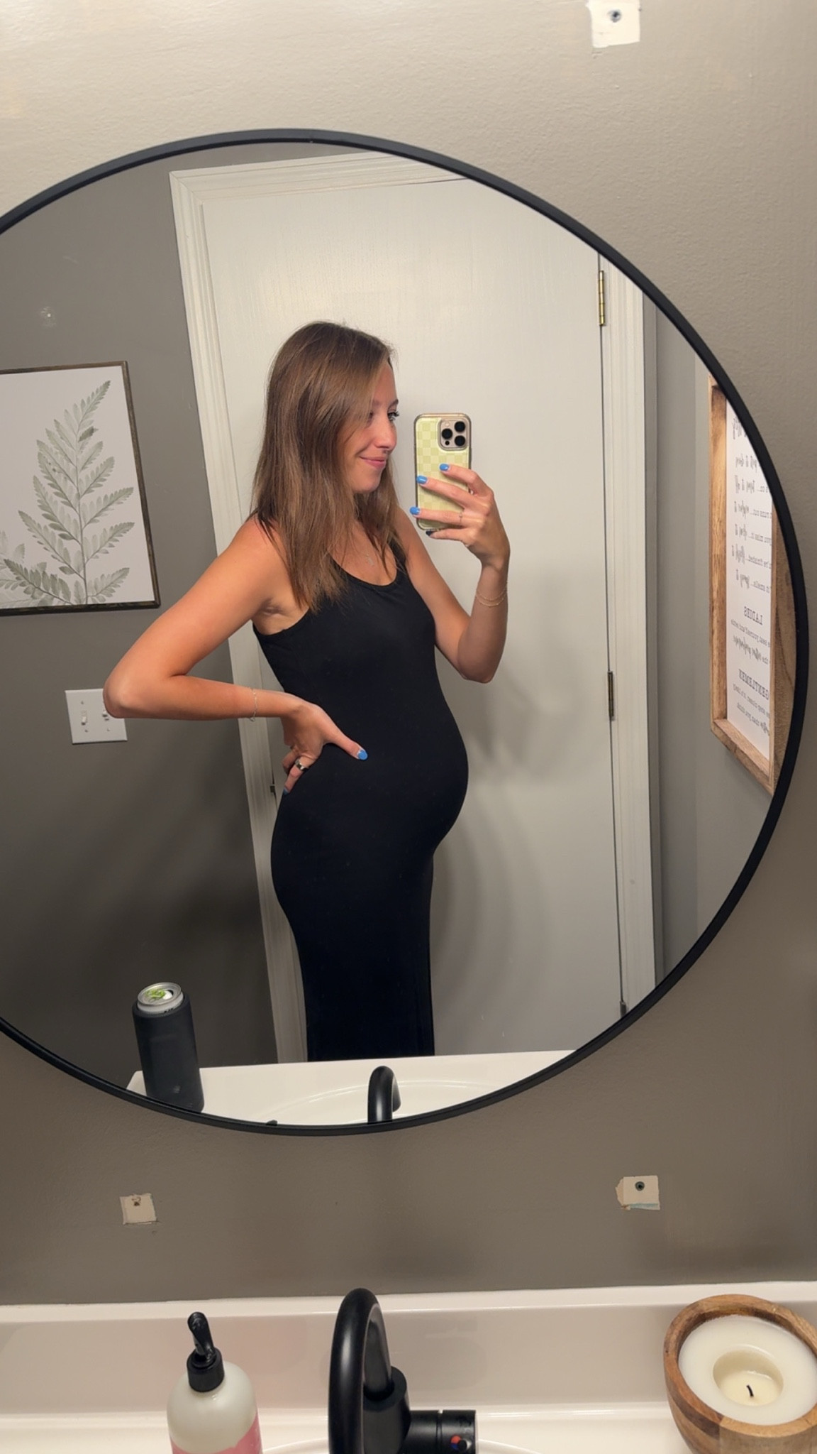 20 weeks growing little babe 🥹❤️

#LTKdayinmylife #LTKmomlife