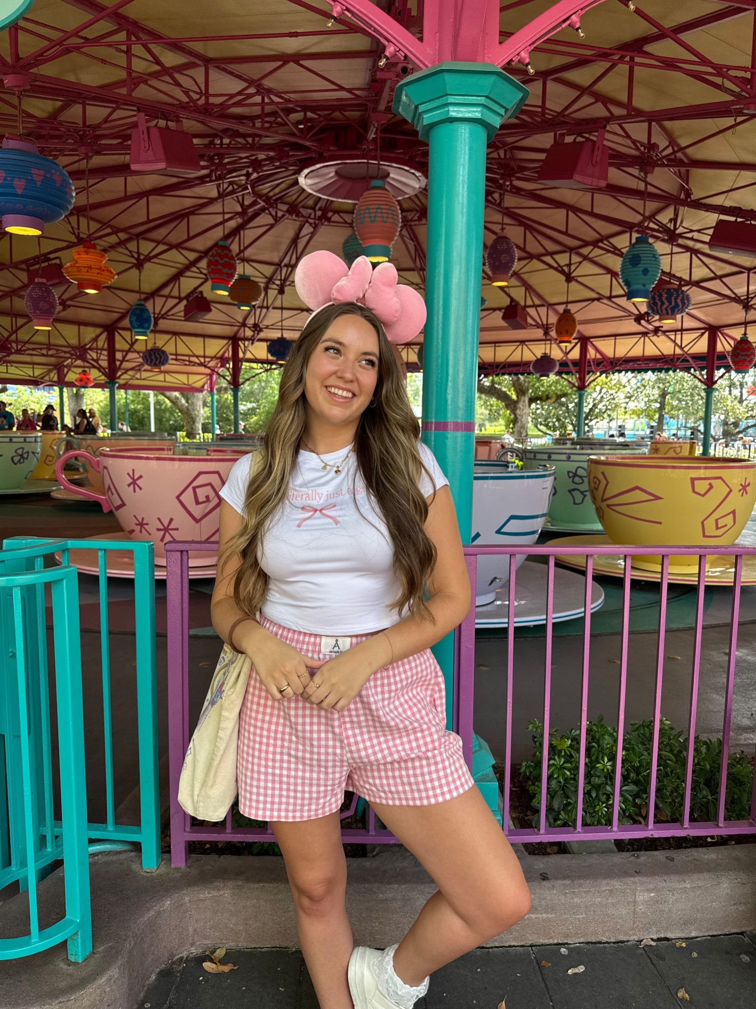Girly Disney summer outfit inspo
