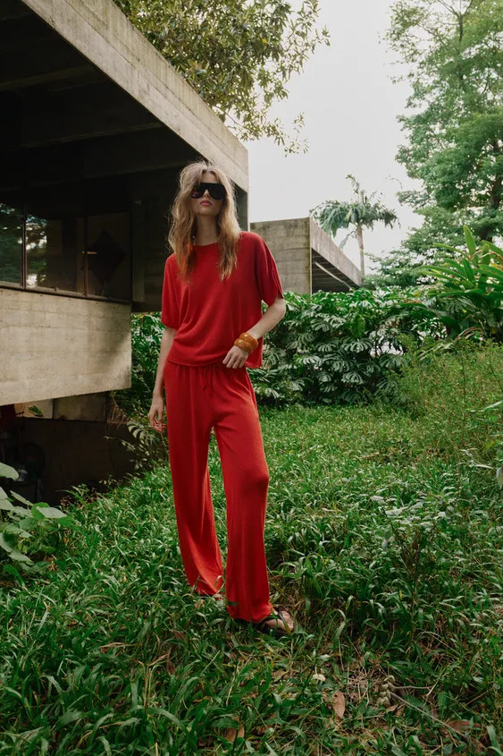 RUSTIC CAPE SLEEVE TOP | Zara US