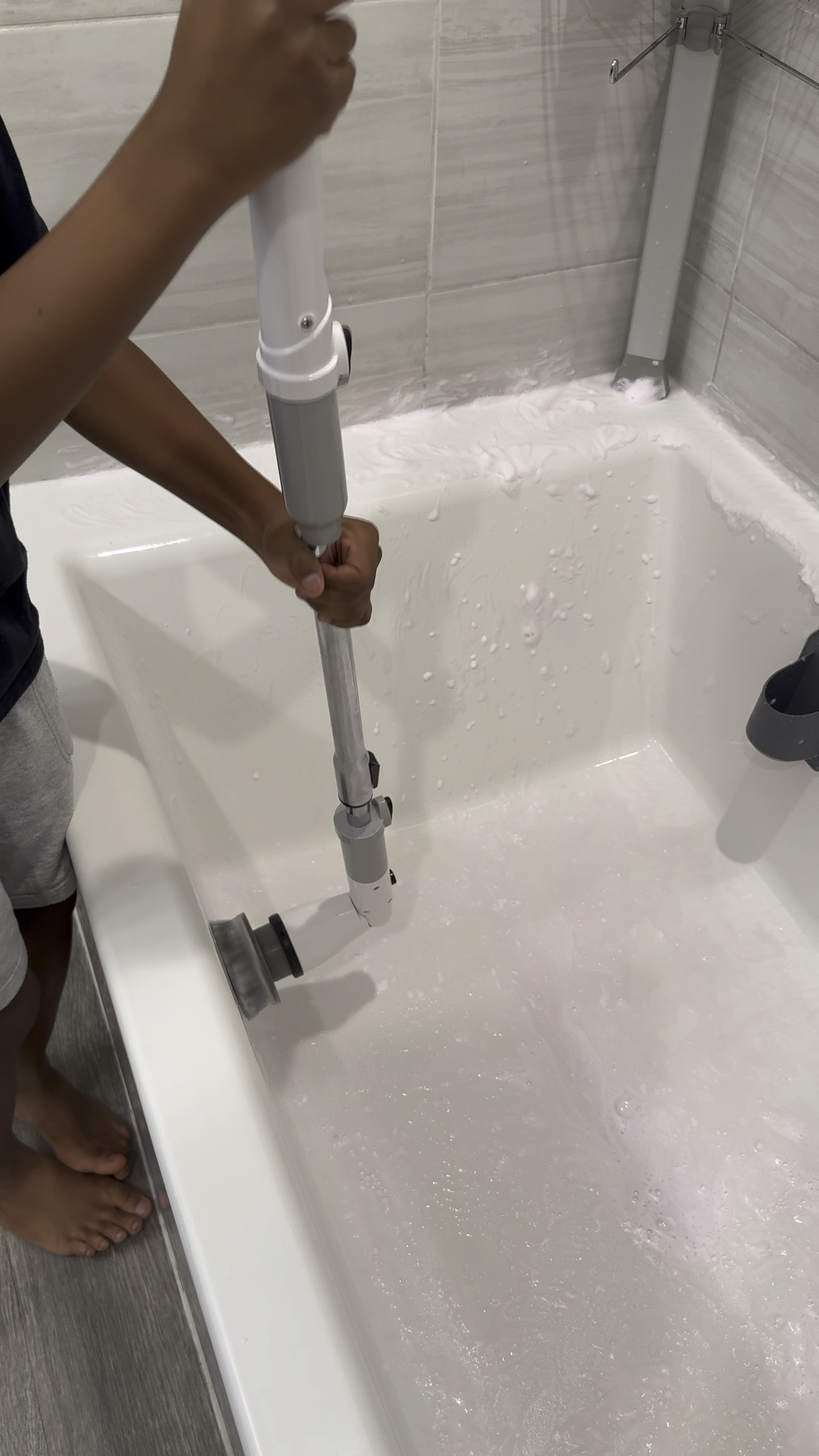 Electric Scrub Brush

#LTKVideo #LTKhome