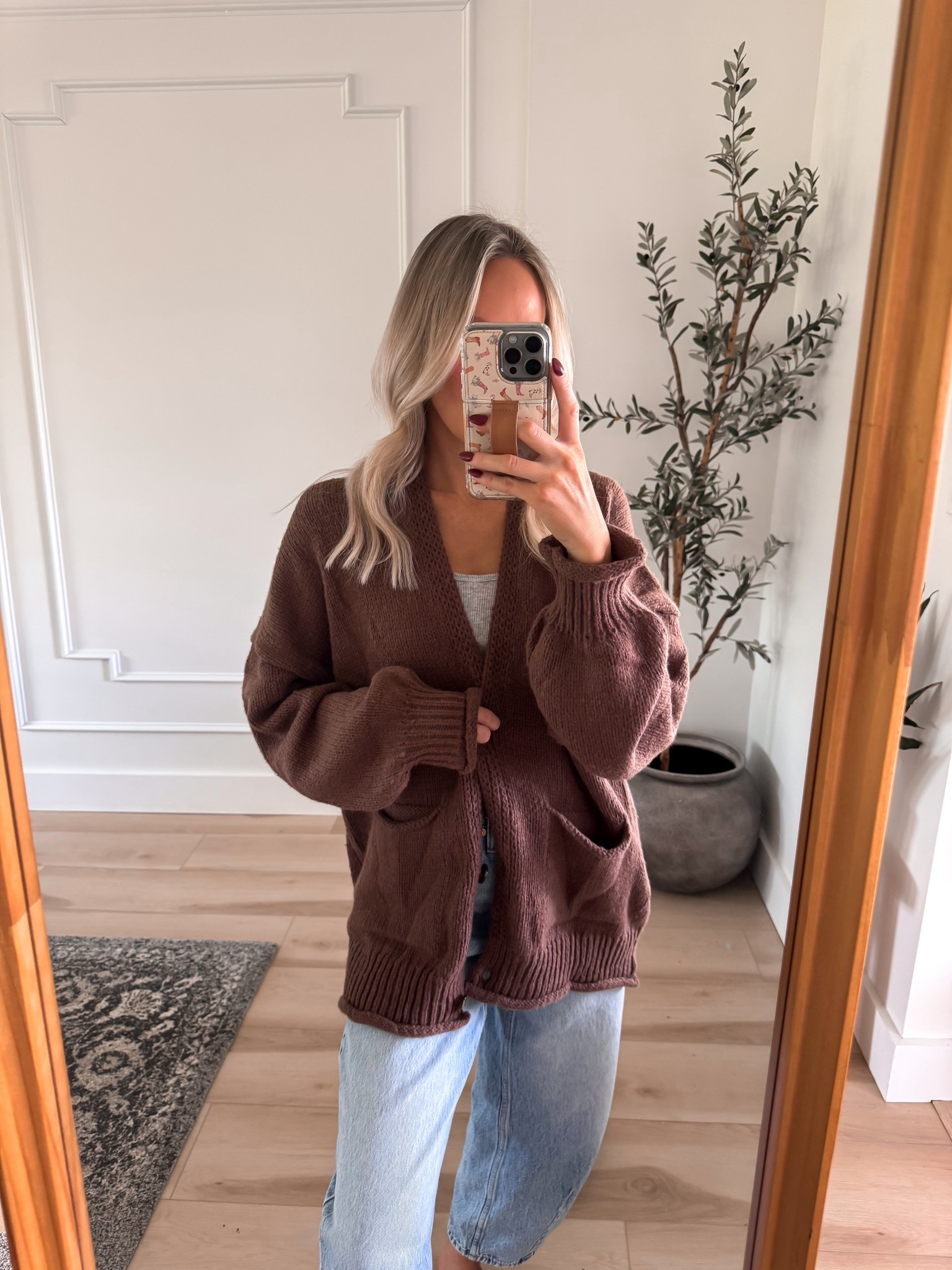 Amazon prime deal days
Chunky oversized brown sweater

#LTKFindsUnder50 #LTKHome #LTKSaleAlert