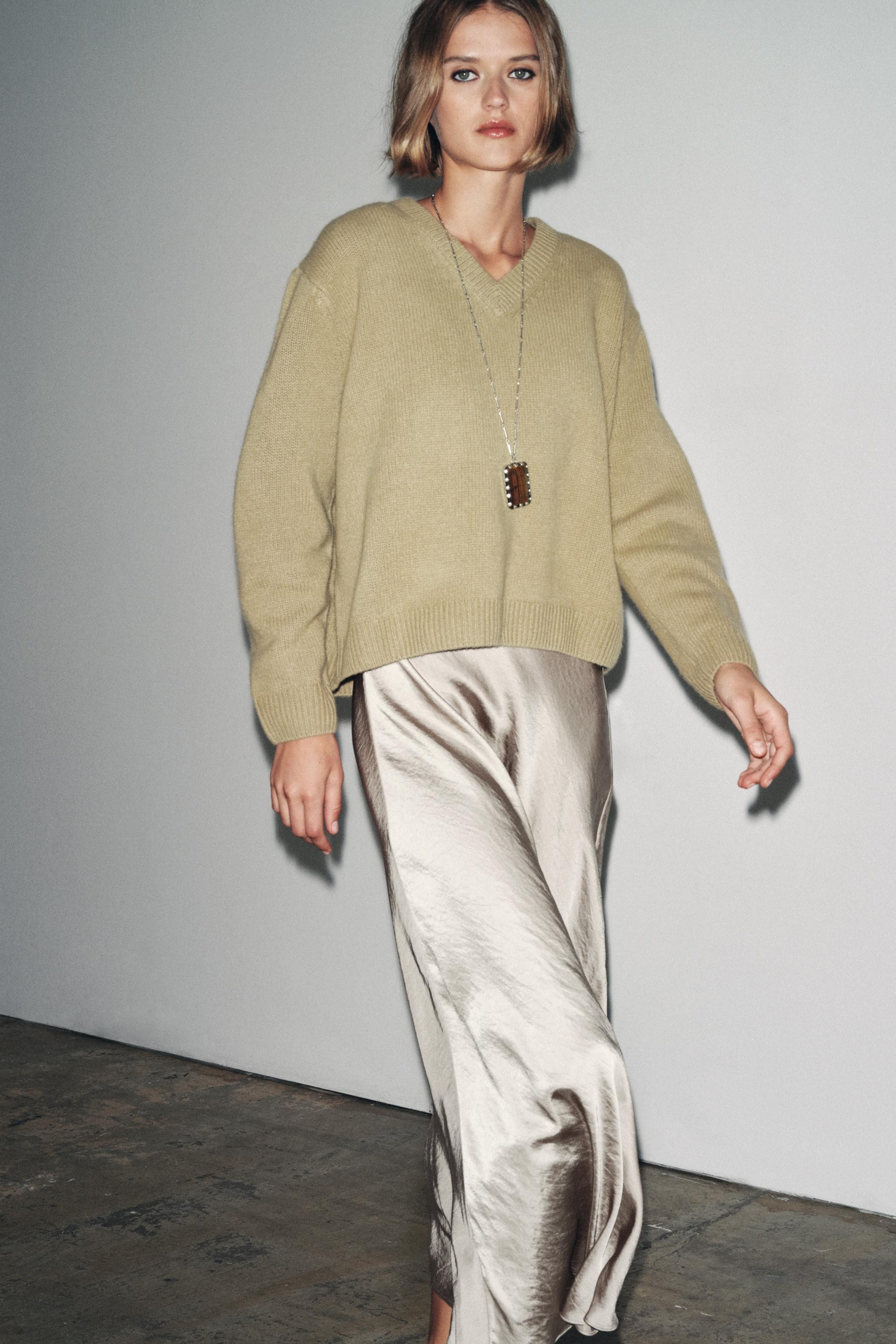 100% WOOL V-NECK JUMPER | Zara UK