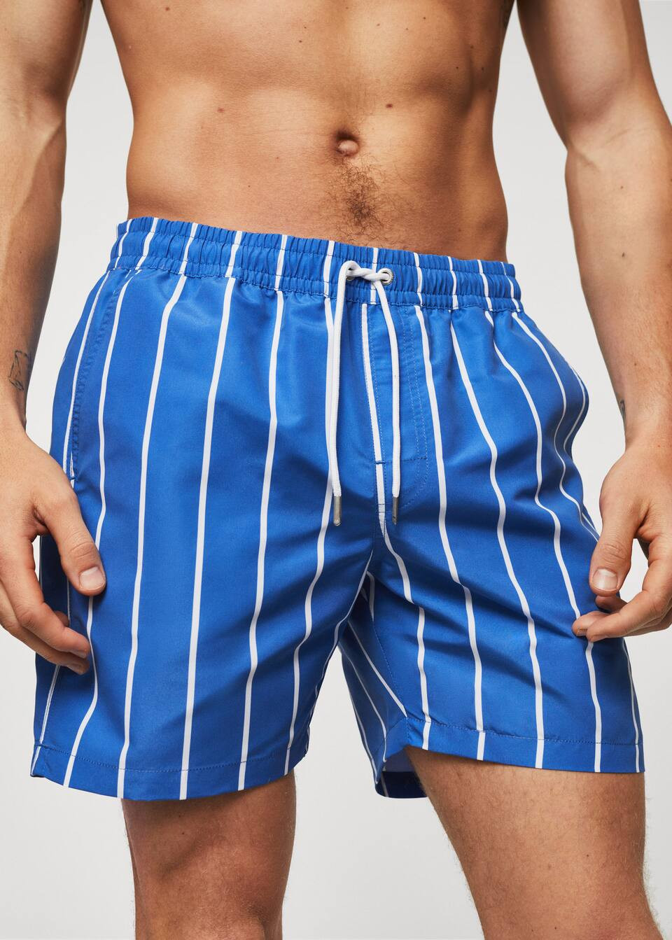 Badeshorts mit Streifenmuster | MANGO (DE)