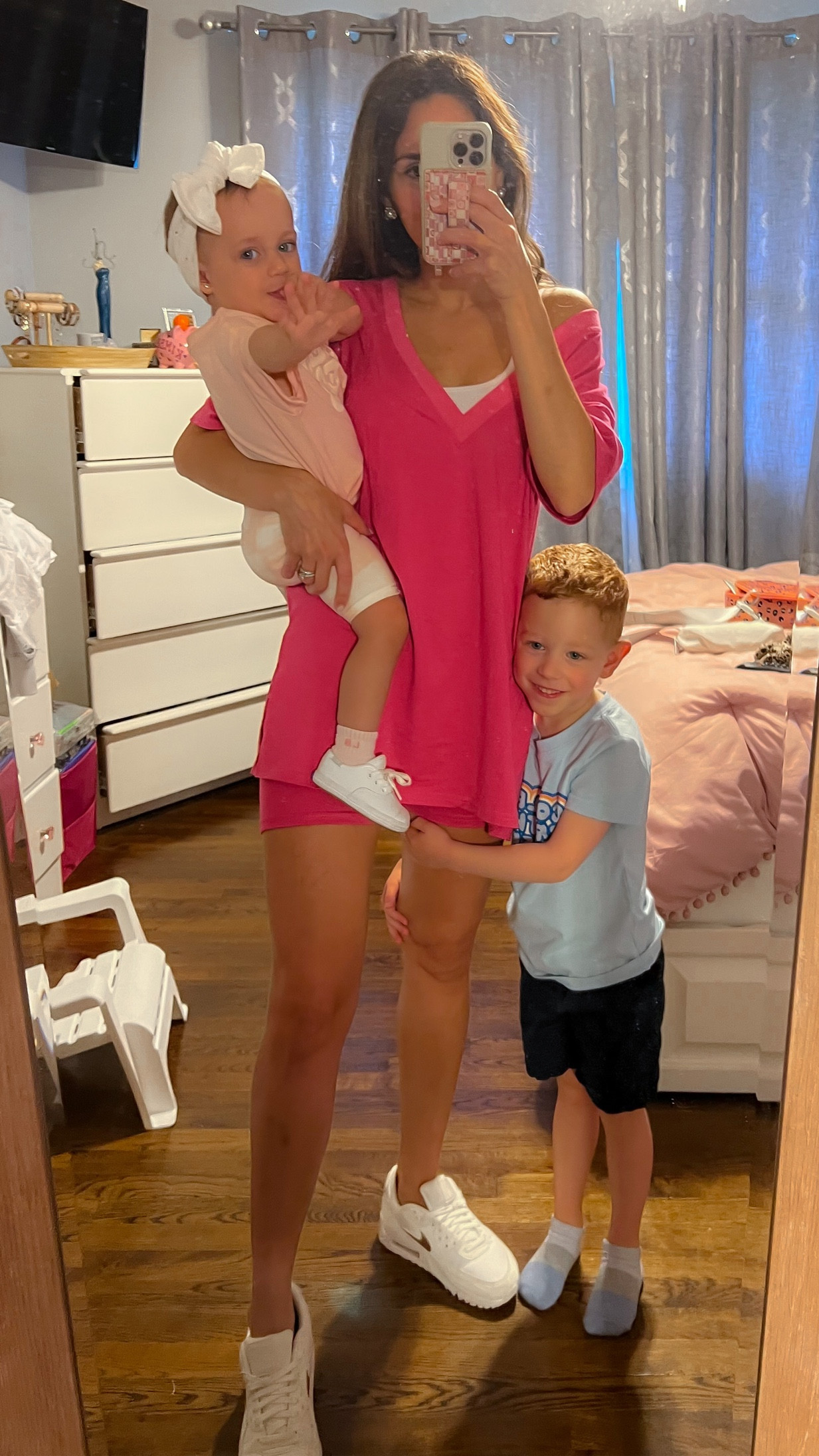 Amazon free people hot shot inspired ; trending athleisure wear ; mom outfit ; free people movement hot shot set look alike ; pink activewear; matching set 

#LTKSeasonal #LTKFitness #LTKFind