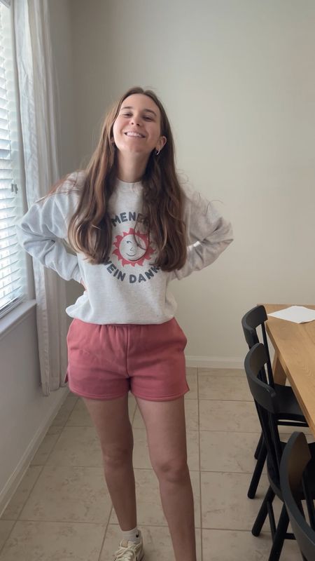 wearing size m in both sweatshirt + sweatshirt

promise that you’ll see me wearing these shorts + thrifted Nikes + sweatshirt combo all spring long (or as long as it’s under 80 in Texas!!)

#LTKSeasonal #LTKfamily #LTKfindsunder50