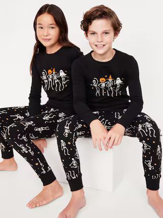 Gender-Neutral Graphic Snug-Fit Pajama Set for Kids | Old Navy (US)