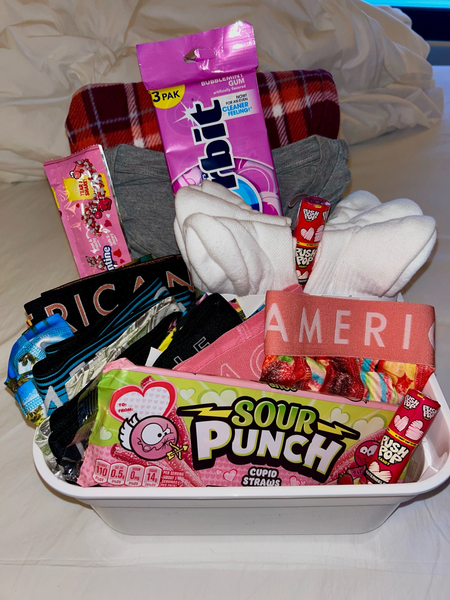 men’s valentine’s day gift basket 💗 
mens gift basket for birthday, anniversary, holiday, christmas, valentine’s day. 

#LTKfindsunder100 #LTKmens #LTKGiftGuide