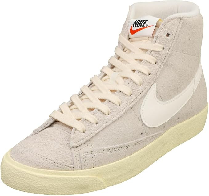 Nike womens Blazer Mid 77 | Amazon (US)