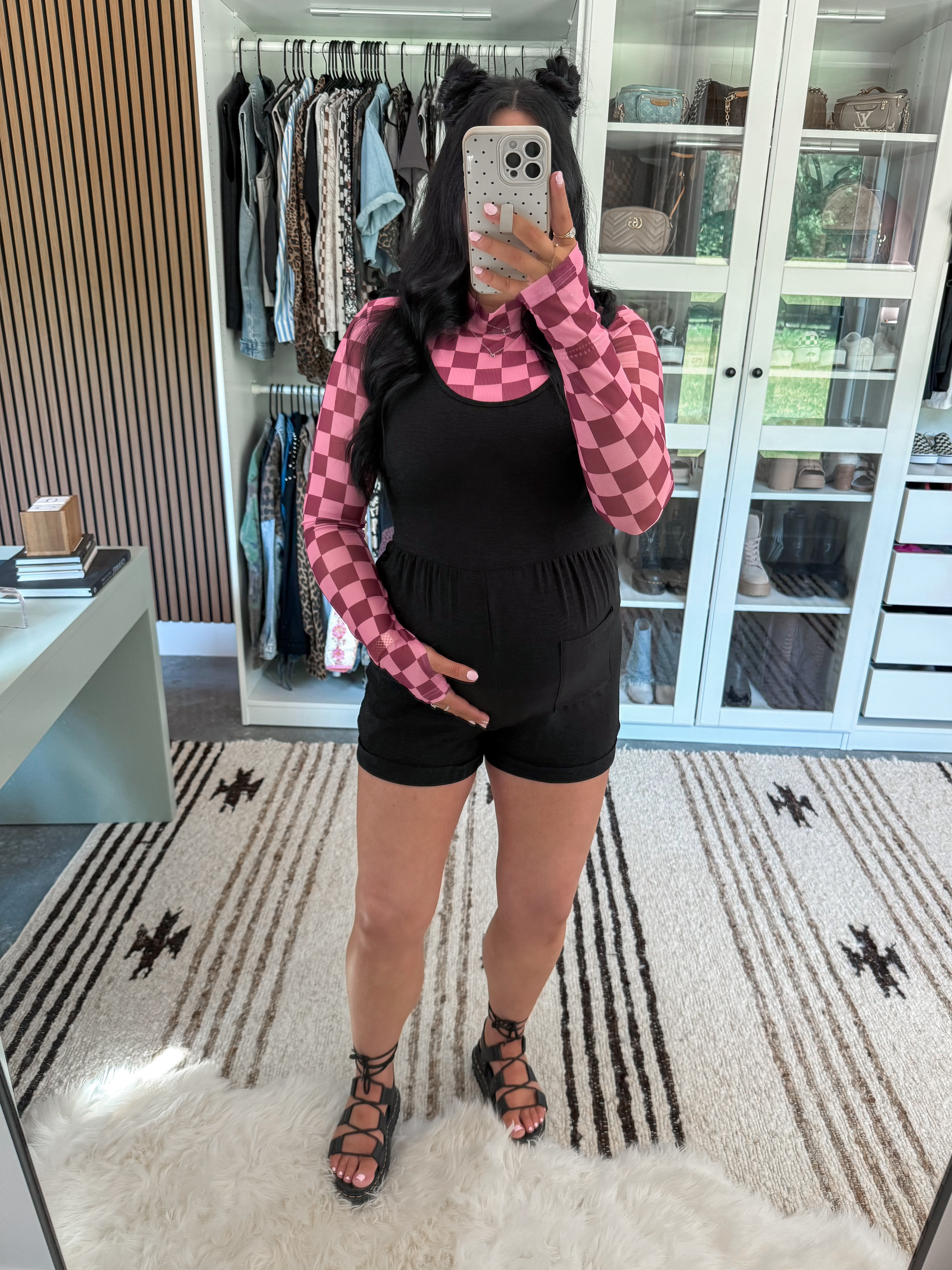 Pink Checkered Top - small (I have the Lomon brand which is almost sold out, so I linked an alternative option by Floerns!)
Romper - xs (I had this pre-pregnancy and while it does still fit my 37+ week bump, I'd prefer to size up one just for some extra room!)

Pink & black is the best combo! I love this checkered print top paired with this linen style romper. Finished this low effort look with my strappy platform doc martens sandals. 🖤

#LTKootd #LTKBump