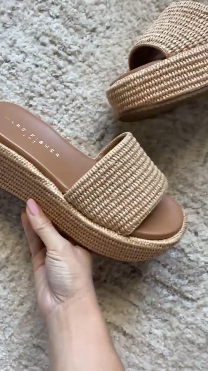 Platform sandals
Sandals 

#LTKSeasonal