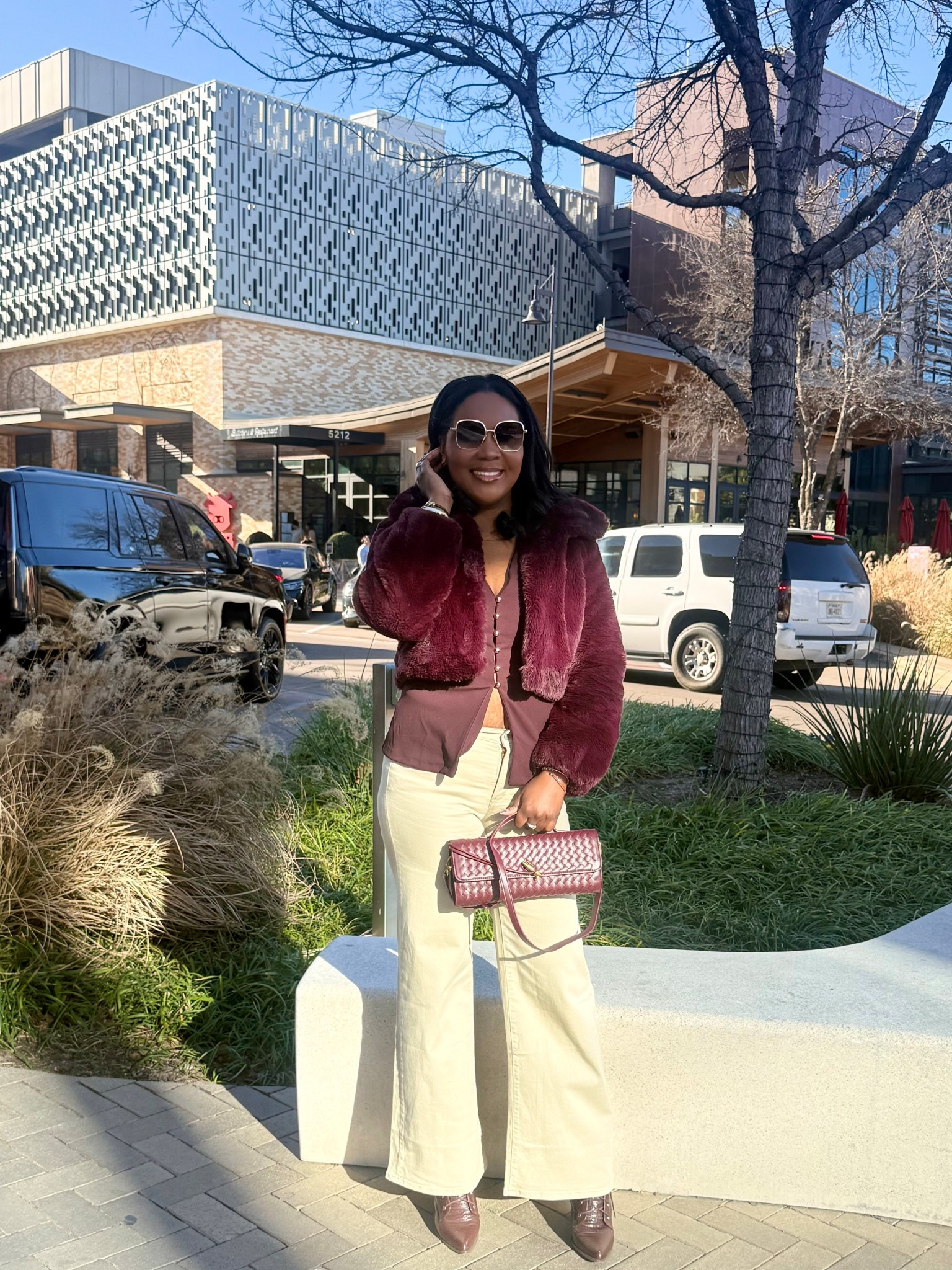 Dinner Date with my friend 🖤 flare jeans , burgundy purse , burgundy top . Valentine’s Day Outfit 

#LTKMidsize #LTKTall #LTKootd