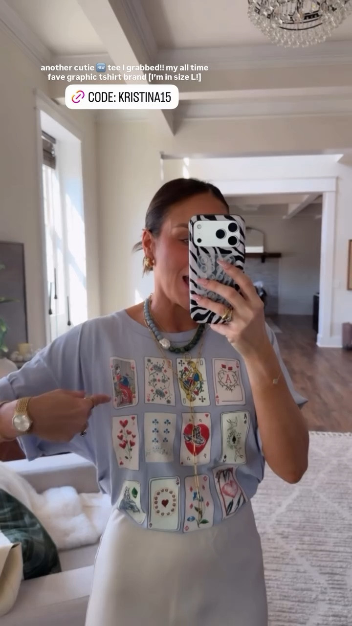 another cutie 🆕 tee I grabbed!! my all time fave graphic tshirt brand [I’m in size L!]