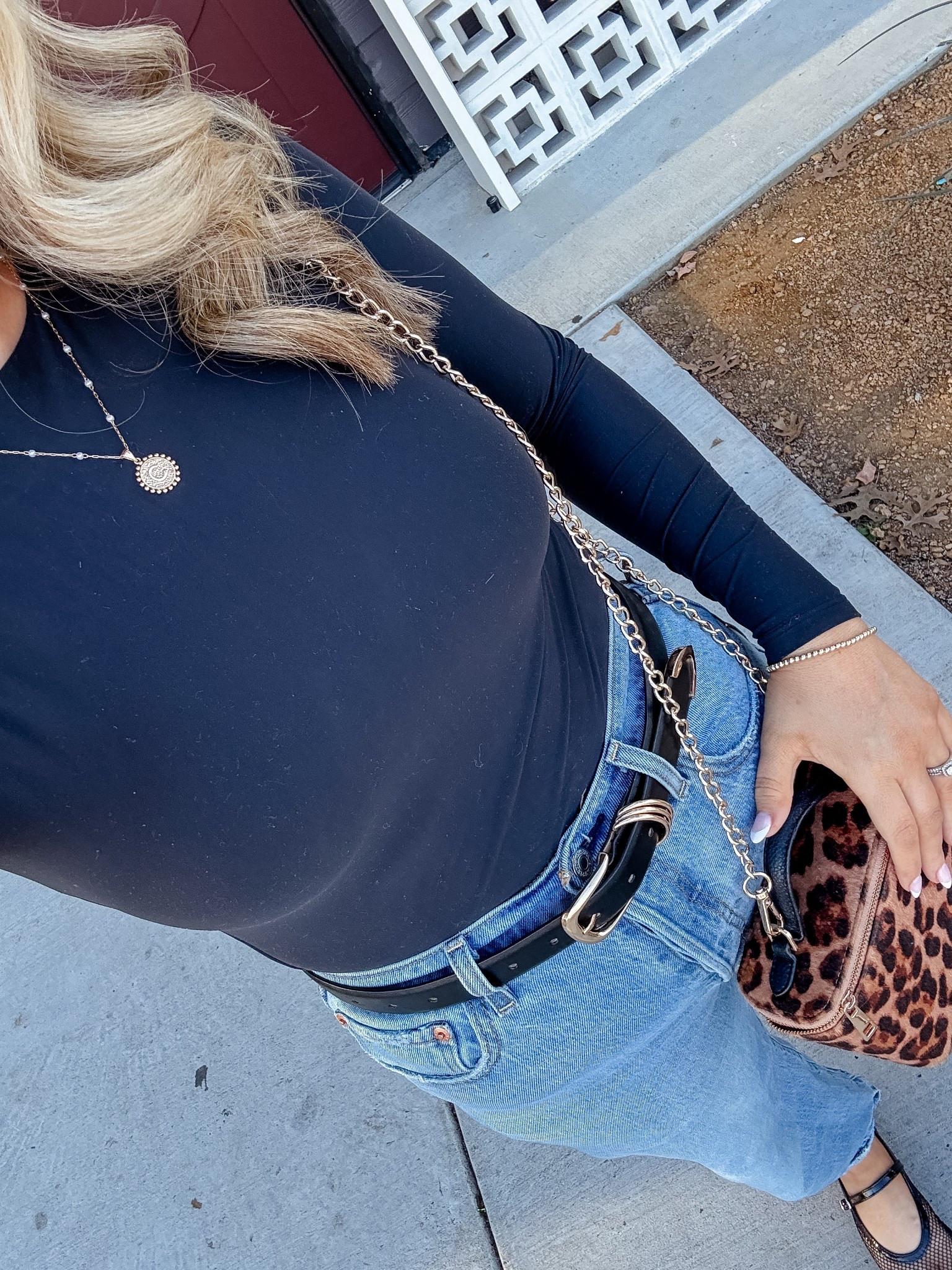 Girls night OOTD 🖤 don’t underestimate the power of a simple black bodysuit!

#LTKmomlife #LTKootd