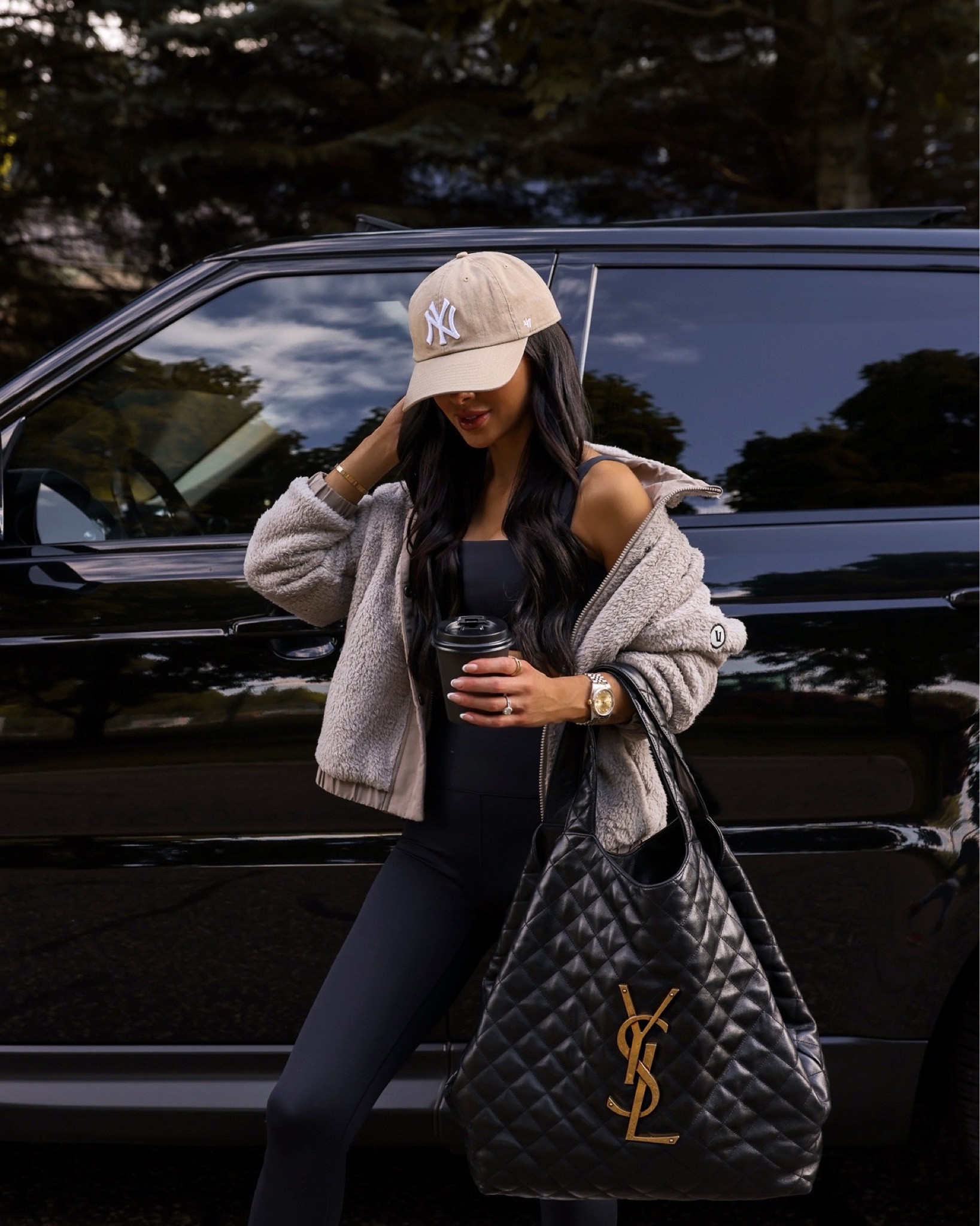 Casual weekend outfit 
Vuori evolve workout set wearing an XS
Vuori fleece jacket wearing an XS
Nike waffle debut sneakers run TTS
Saint Laurent Icare bag



#LTKfindsunder100 #LTKfitness #LTKfindsunder50