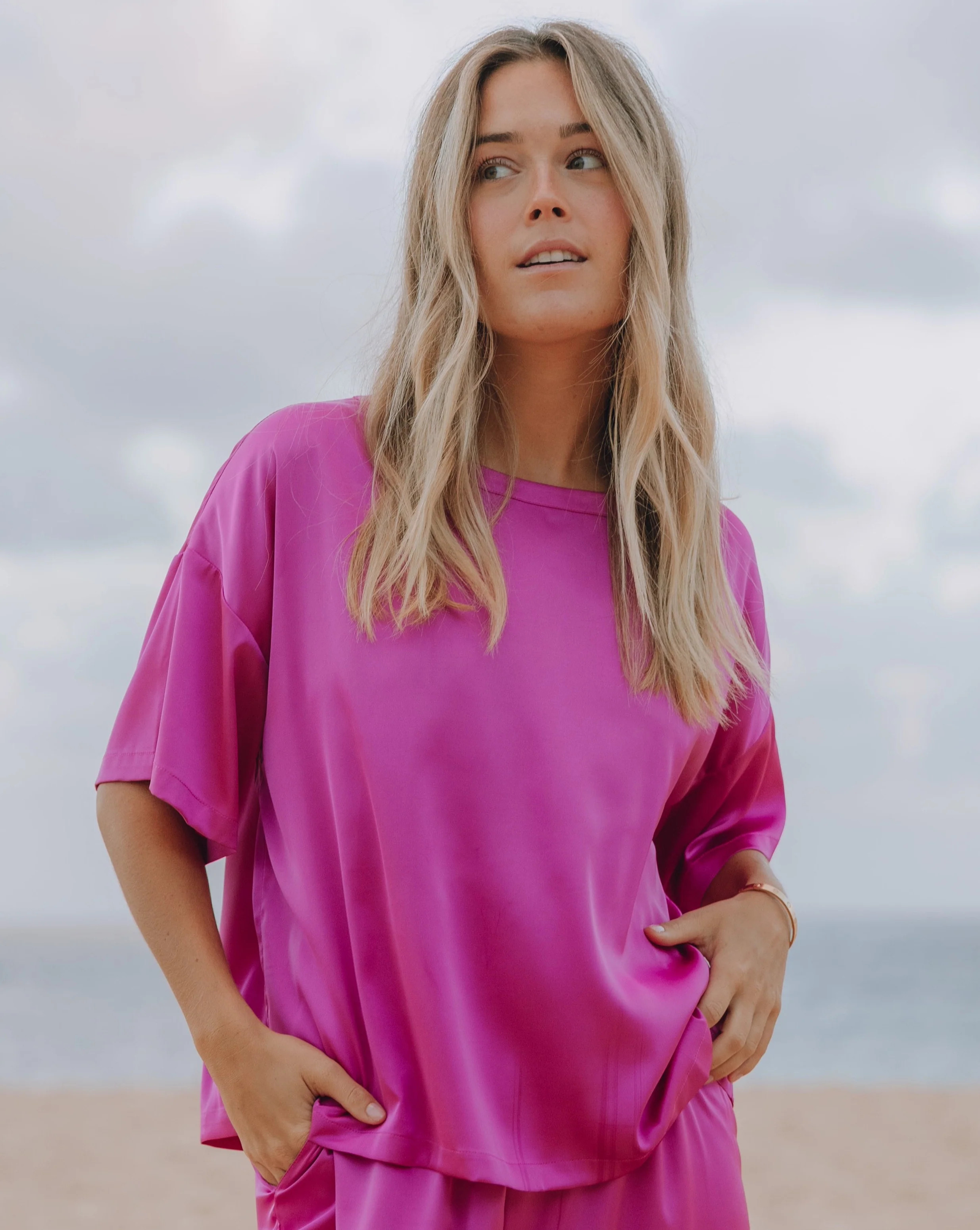 Silky Cropped Sleeve | Daily Drills