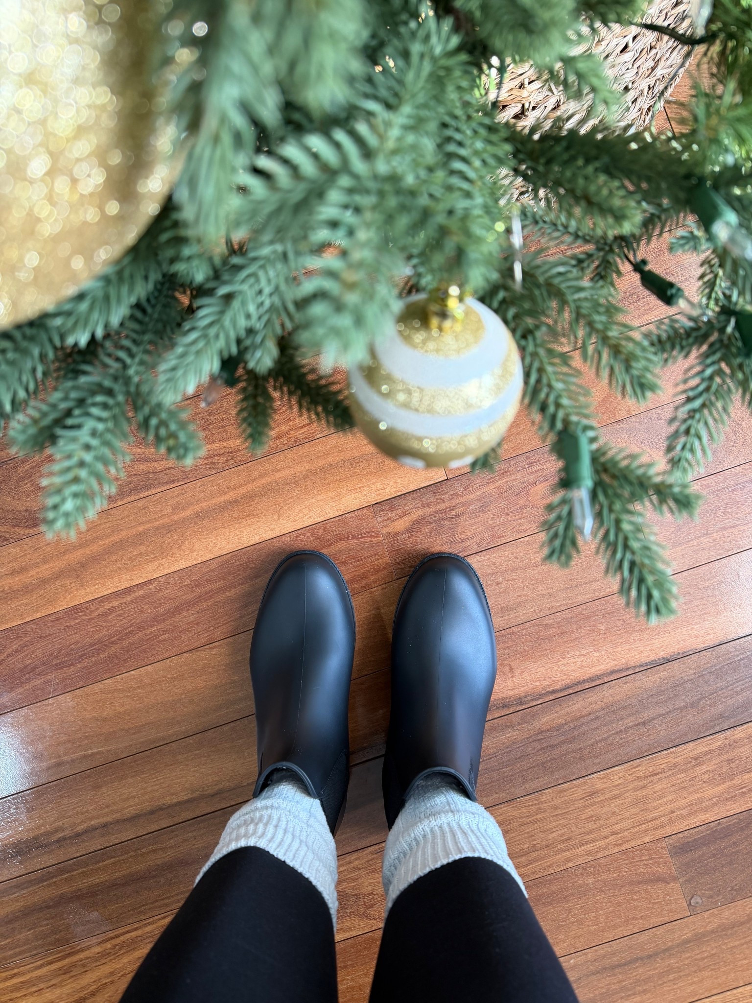 I use these rain boots in the snow too

#LTKFindsUnder50 #LTKootd #LTKGiftGuide