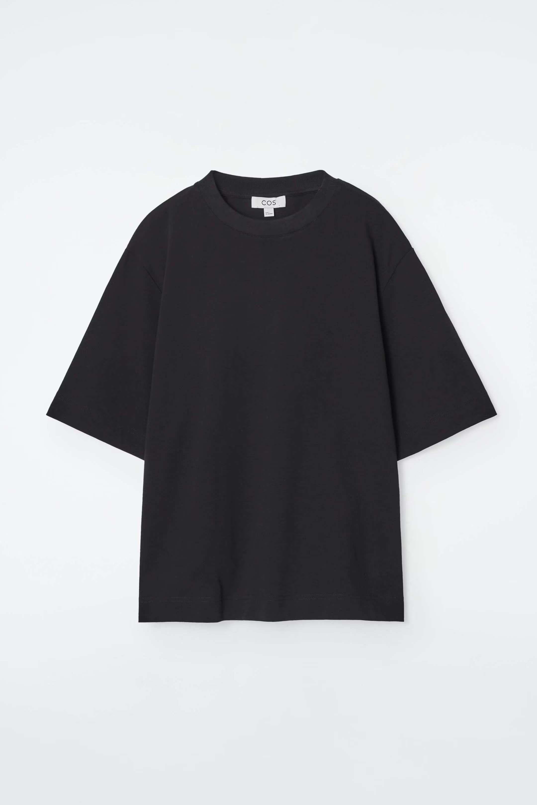 OVERSIZED T-SHIRT - BLACK | COS GB | COS UK