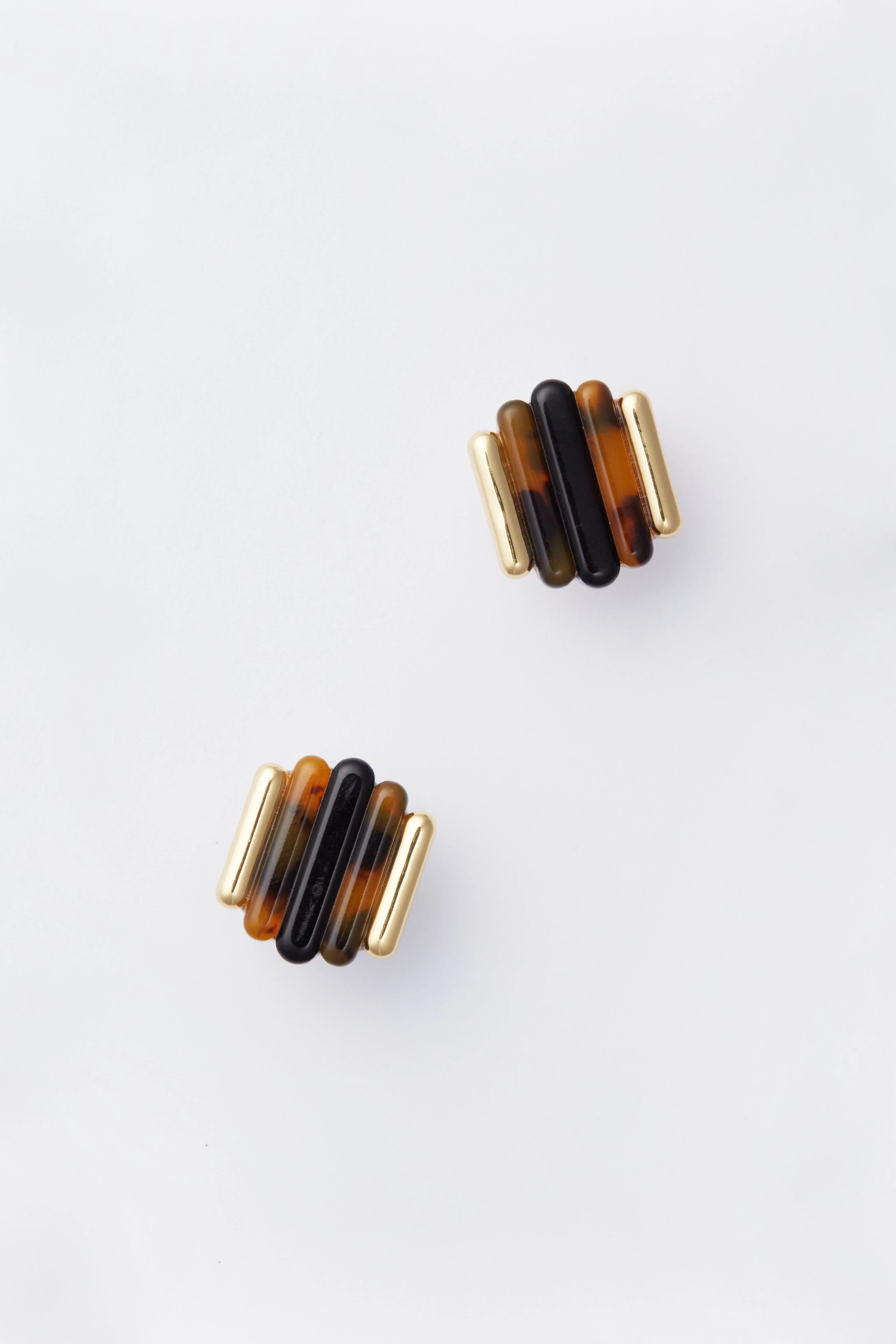 Tortoise Jane Studs | Tuckernuck (US)