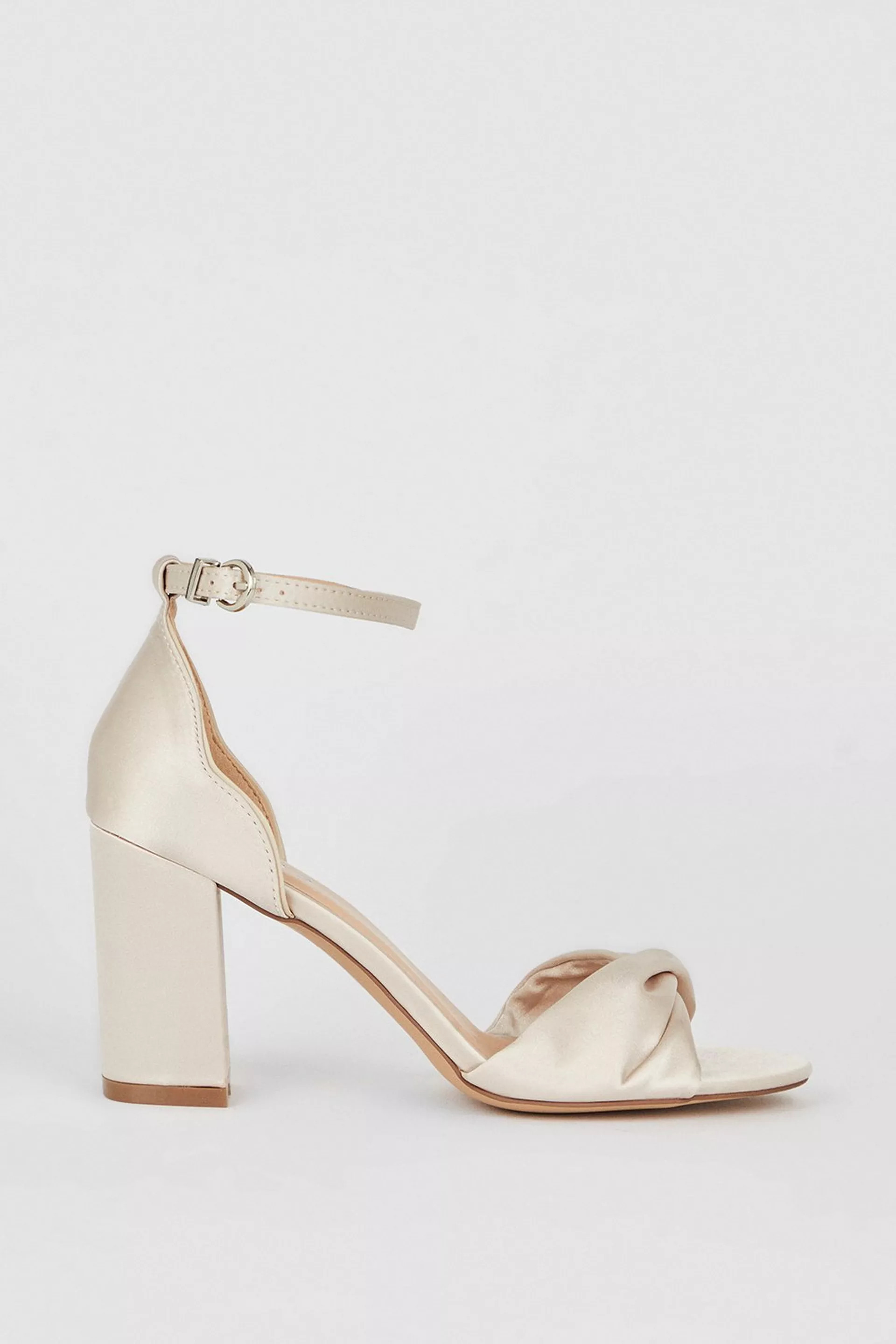 Heels | Carla Soft Twist Detail Block Heeled Sandals | Wallis | Wallis UK