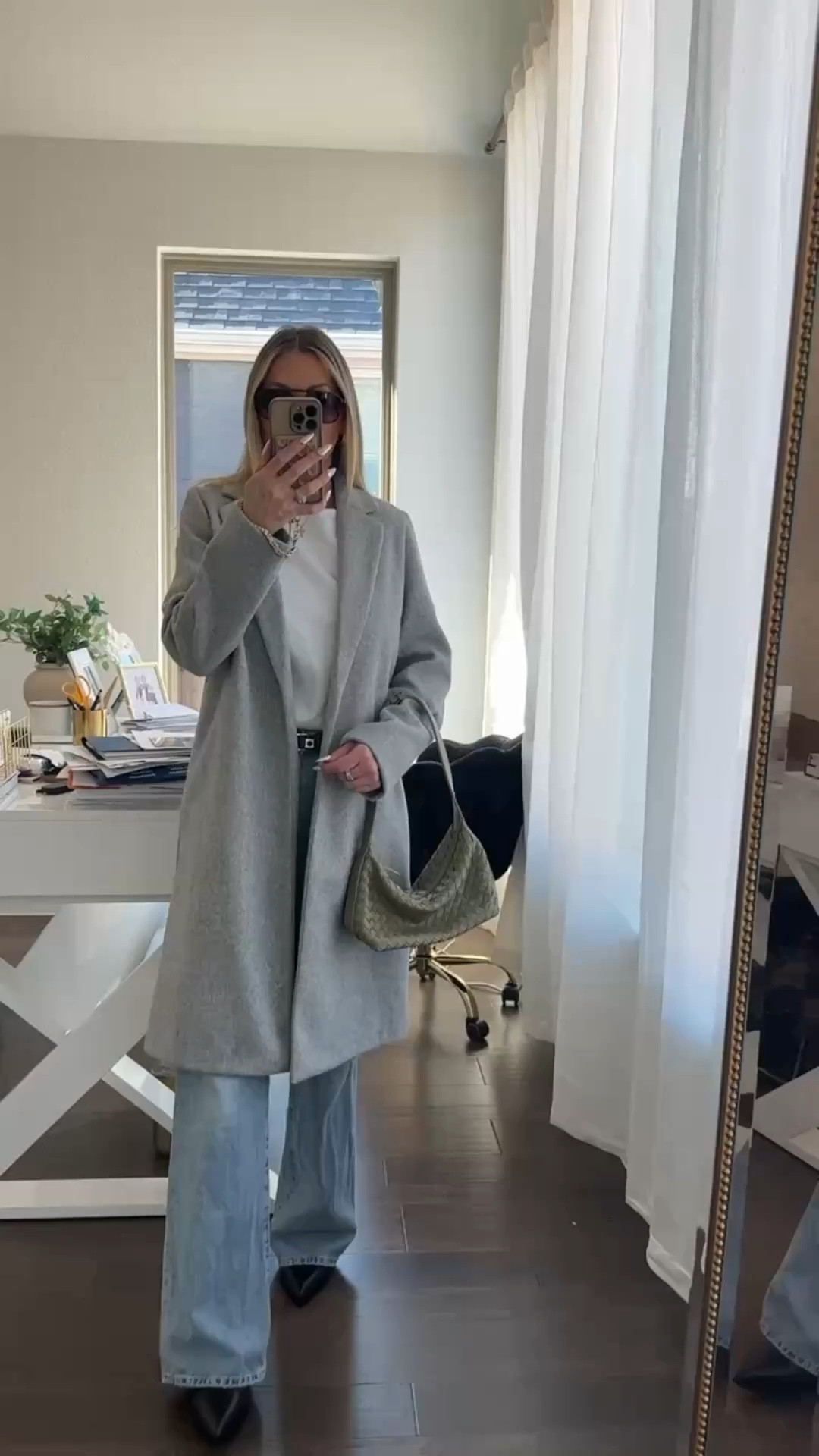 Polished neutrals will always be my go-to formula when we want to look put together without overthinking it.

This outfit mixes timeless staples with affordable finds — my long tailored Zara wool coat layered over a soft Artisan white tee, relaxed Citizens wide-leg jeans for that flattering length, and sleek Amazon pointed-toe boots + belt bag to keep it elevated but practical.

It’s one of those everyday looks that works for errands, meetings, or coffee — simple pieces, clean lines, and small details that make everything feel luxe.

Easy. Classic. Elevated.

#ltkstyle #over40style #everydayelevated #affordablefashion #highlowstyle

#LTKootd #LTKgrwm #LTKSeasonal