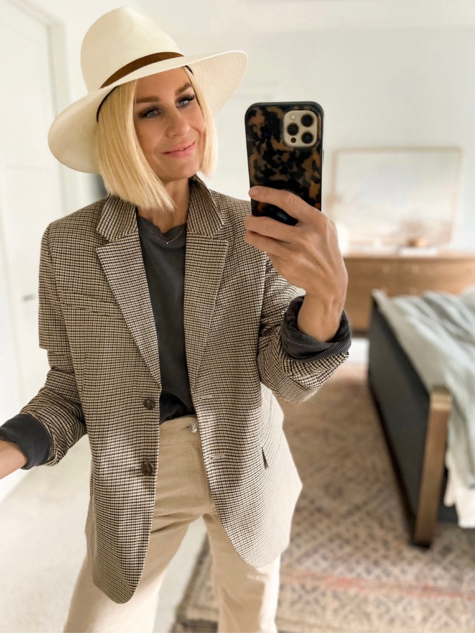 15% off blazer, sweatshirt & pants ends today! Elevated casual Fall outfit idea, and all budget friendly! Sweatshirt, blazer, corduroy pants, and rancher straw hat. (Be sure and get an email notification if your size is out of stock. I always have luck!)
Sizing:
Blazer - size small (size down)
Sweatshirt- size M (perfectly roomy)
Cord pants - size 6 (if between sizes definitely go up)


#LTKstyletip #LTKSeasonal #LTKunder50