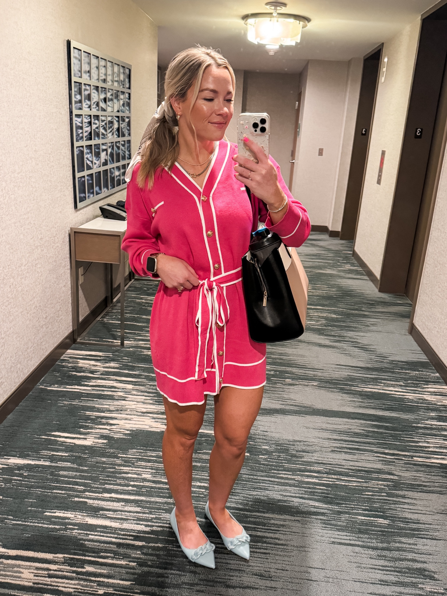 The price on this dress is mind blowing. And it’s so soft. You will love it! I sized up to a medium for length. Linked my laptop bag too and these necklaces I’m wearing on repeat!

#LTKItBag #LTKWorkwear #LTKFindsUnder50