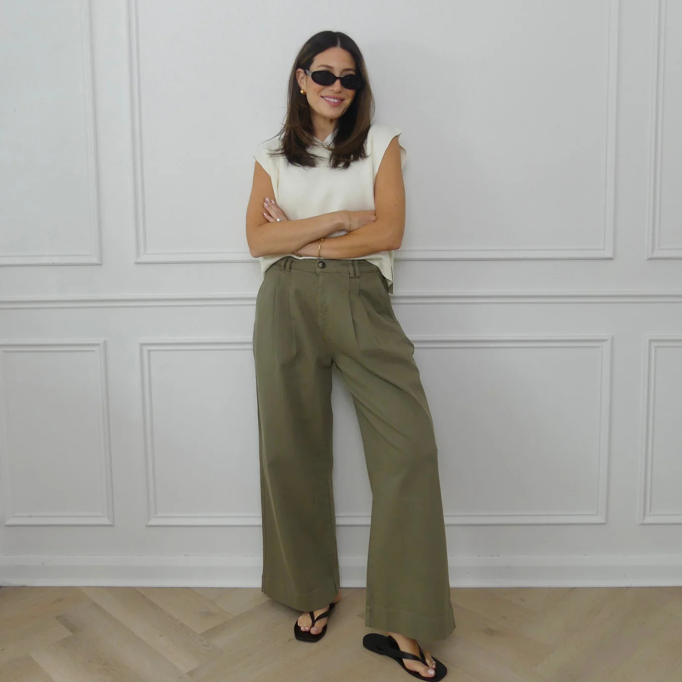 KNITTED V-NECK VEST - COCONUT MILK | WAT The Brand