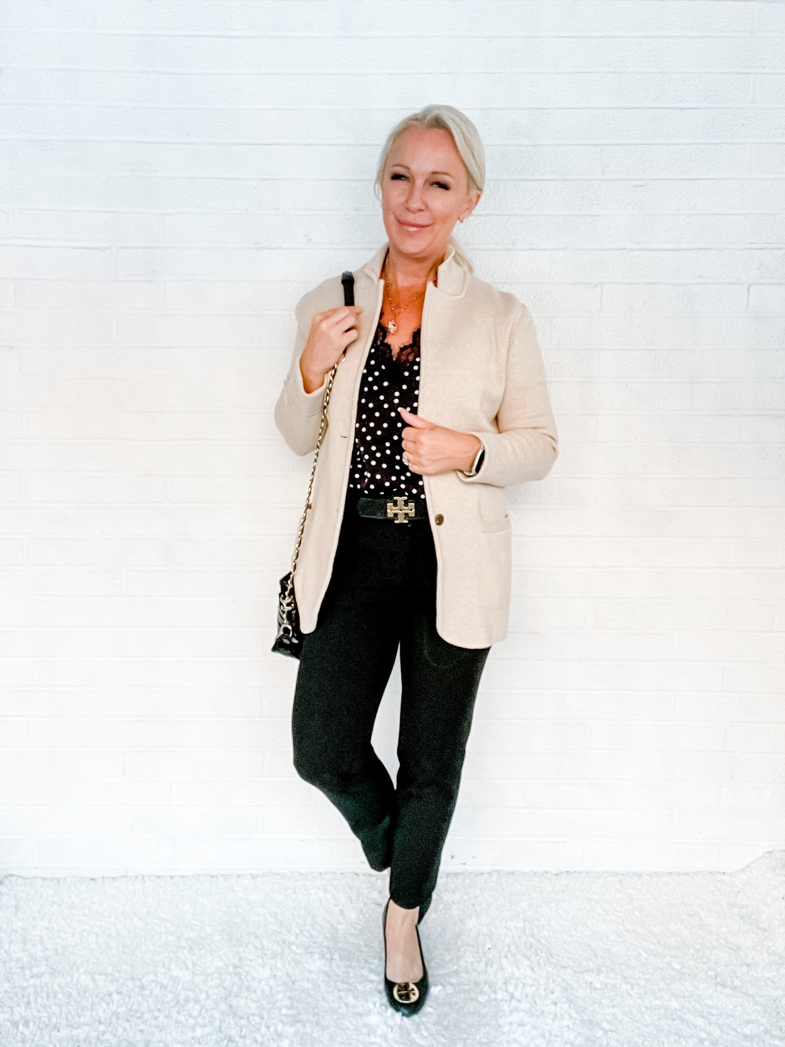 BACK IN STOCK! This beige shade of the J. Crew sweater blazer has sold out two years in a row…and FAST…and won’t restock until Spring 2024. Grab yours before your size is gone!

#LTKunder100 #LTKFind #LTKworkwear