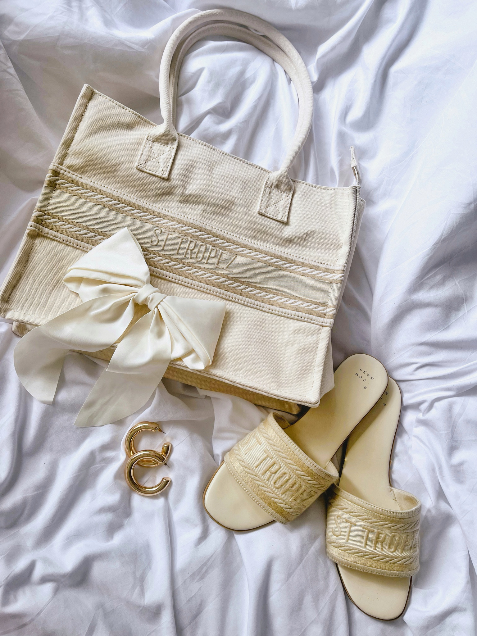 Today’s accessory details

LTKsalealert / ltkfindsunder100 / ltkfindsunder50 / LTKtravel / ltkmostloved / target / target finds / target style / st tropez / st tropez bag / st tropez tote bag / st tropez sandals / capri tote bag / capri sandals / neutral accessories / neutrals / neutral style / neutral bag / neutral sandals / gold hoops / satin hair bow / hair bows / hair bows / white hair bow / satin hair bow / cream handbag / cream tote bag / tote bag / travel tote bag / travel tote / travel sandals / travel shoes / sale / sale alert 

#LTKstyletip #LTKitbag #LTKshoecrush
