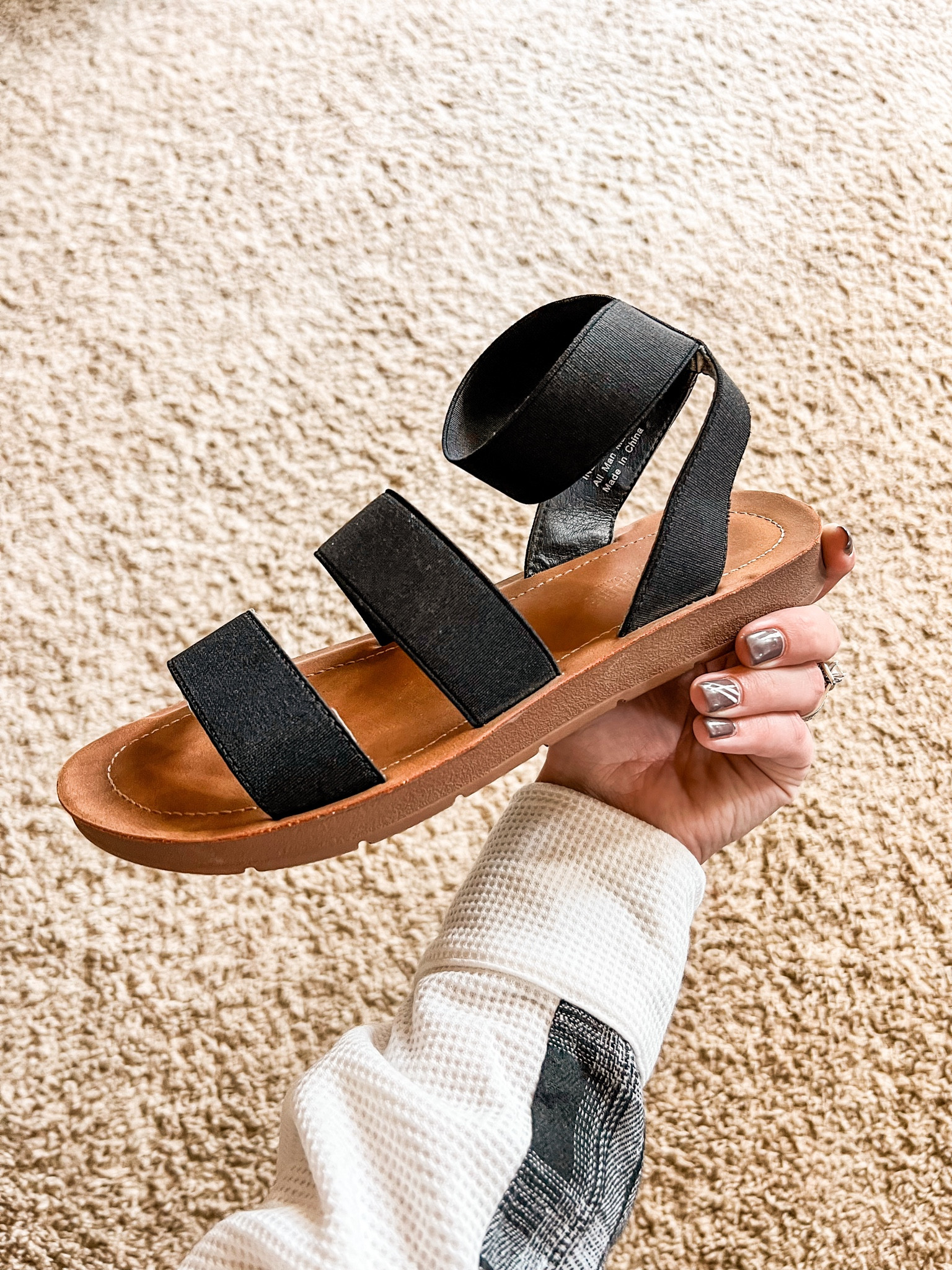 Platform shoes, short platforms, fall shoes, fall slides, fall booties, fall outfits

#LTKshoecrush #LTKfindsunder50 #LTKstyletip