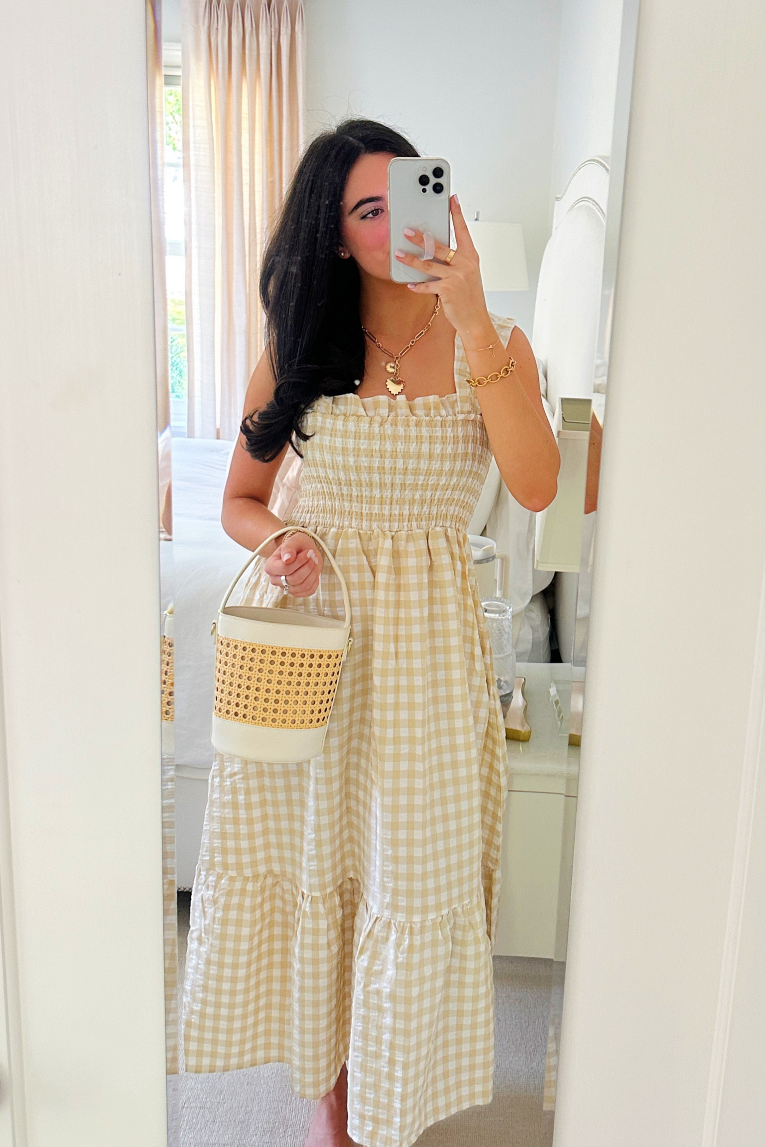 Amazon nap dress find! Purse and necklace are also Amazon 