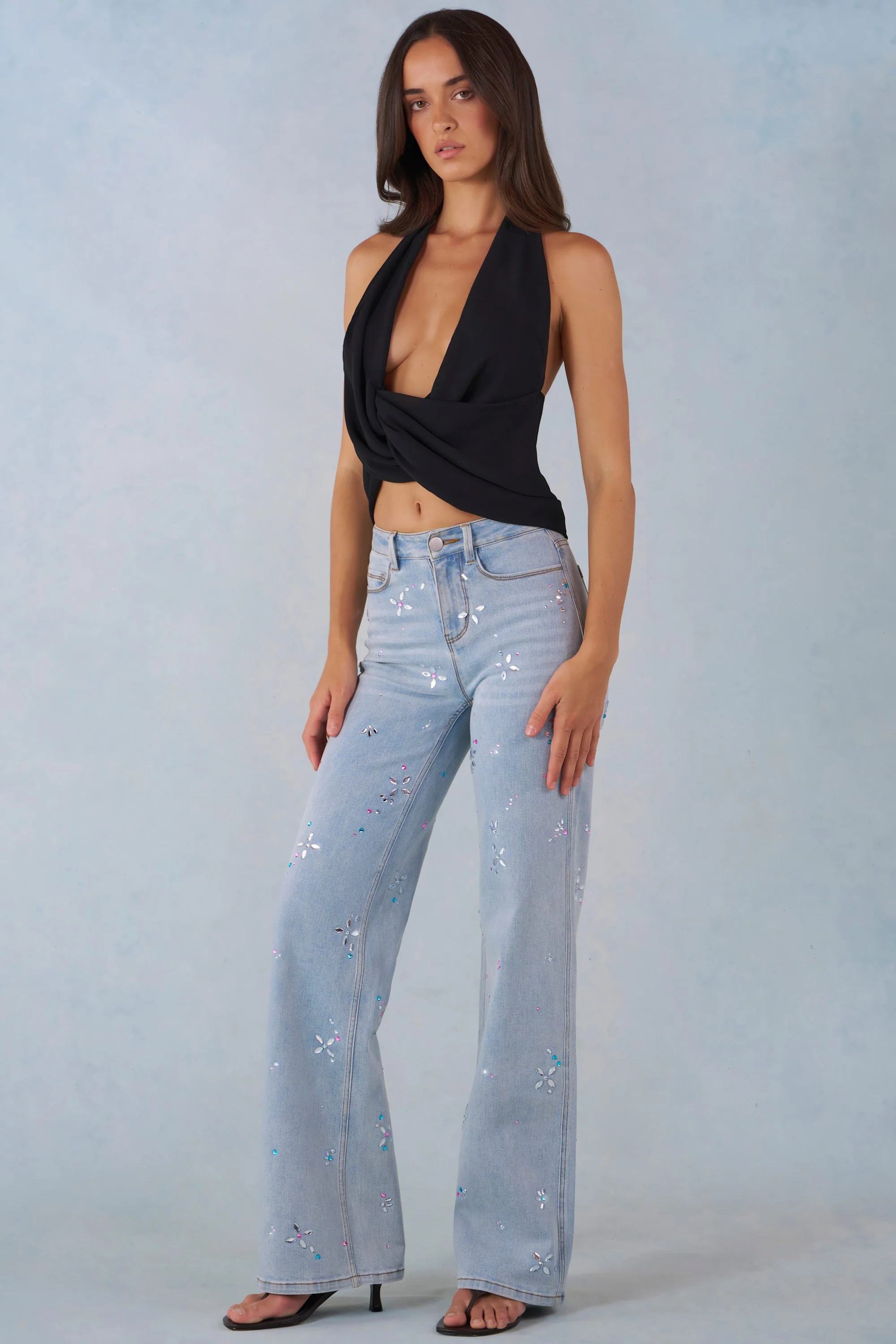 Mid-Rise Straight-Leg Jeans in Light Denim | Oh Polly