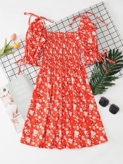 Knot Detail Ditsy Floral Shirred Dress | SHEIN