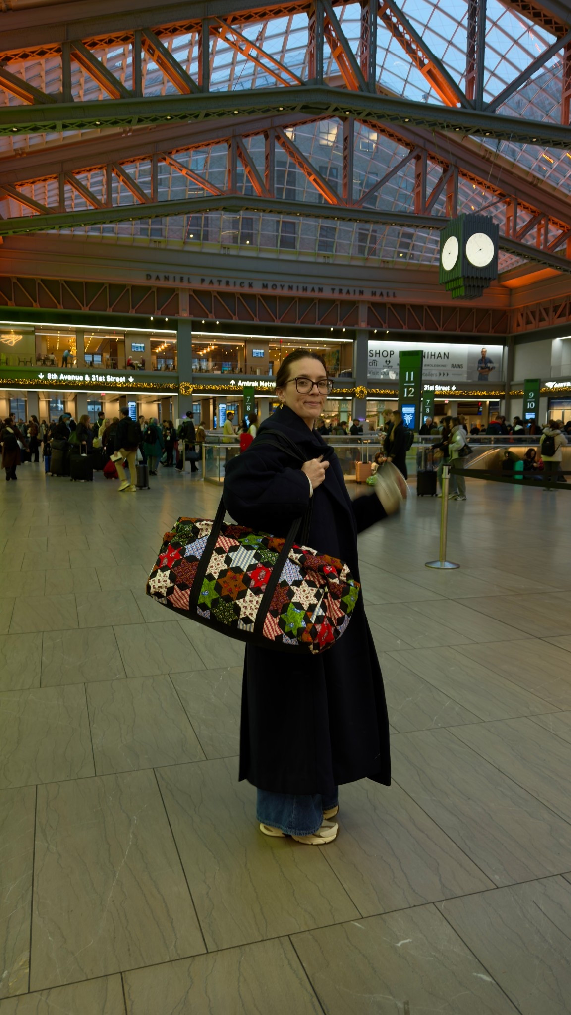 star duffel bag 

#LTKHoliday #LTKGiftGuide