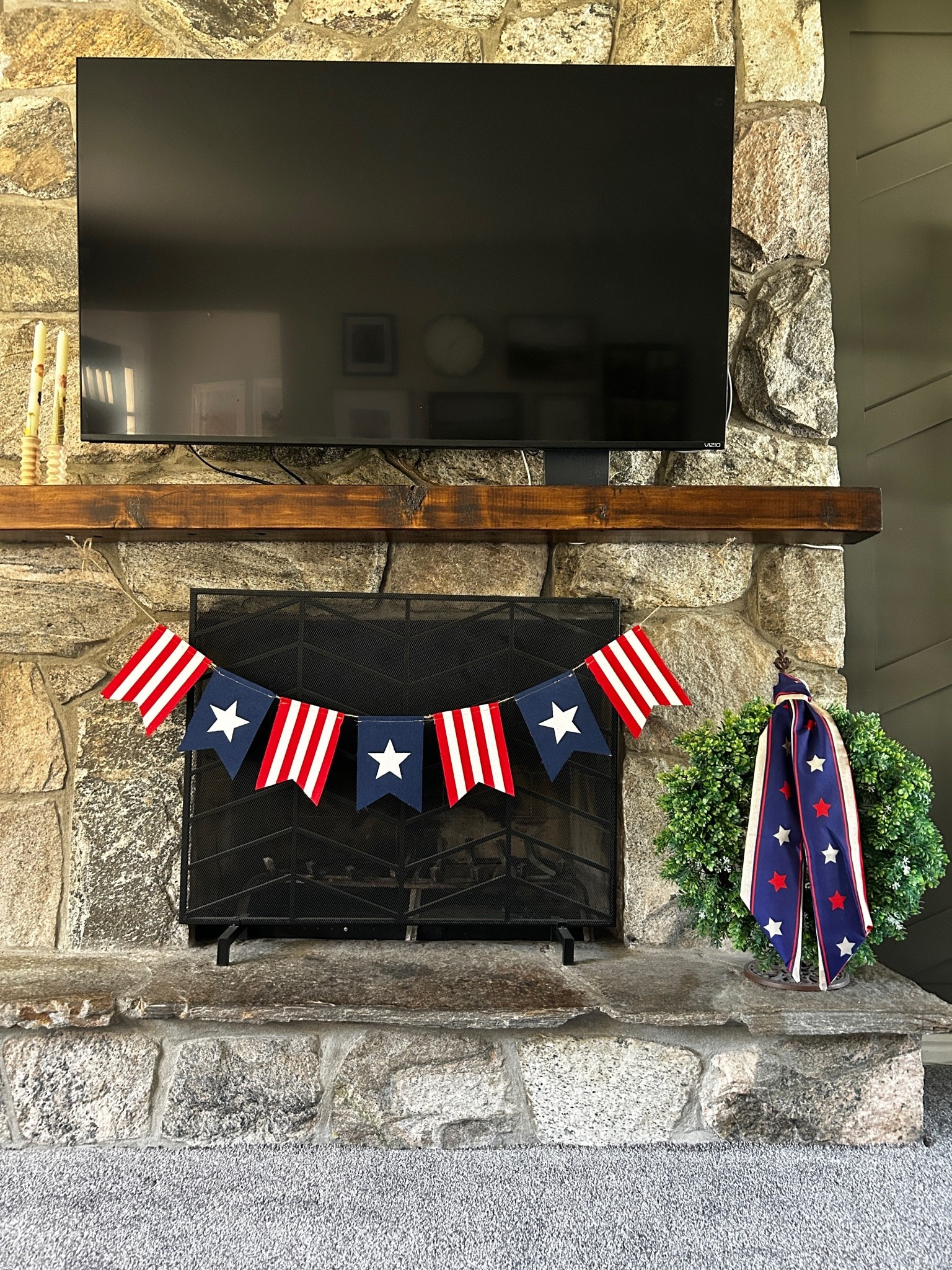 Last minute 4th of July decorations!

#LTKSeasonal #LTKHome #LTKmomlife