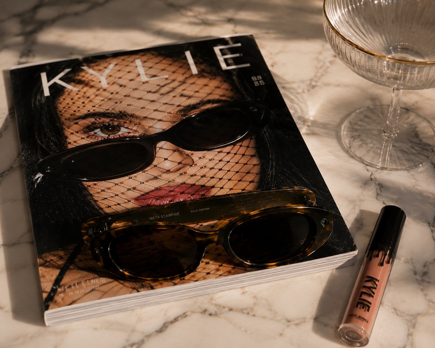 Kylie starfire meta glasses. So perfect! 3 colors available: tortoise chocolate, black, black transition

#LTKdayinmylife #LTKgrwm