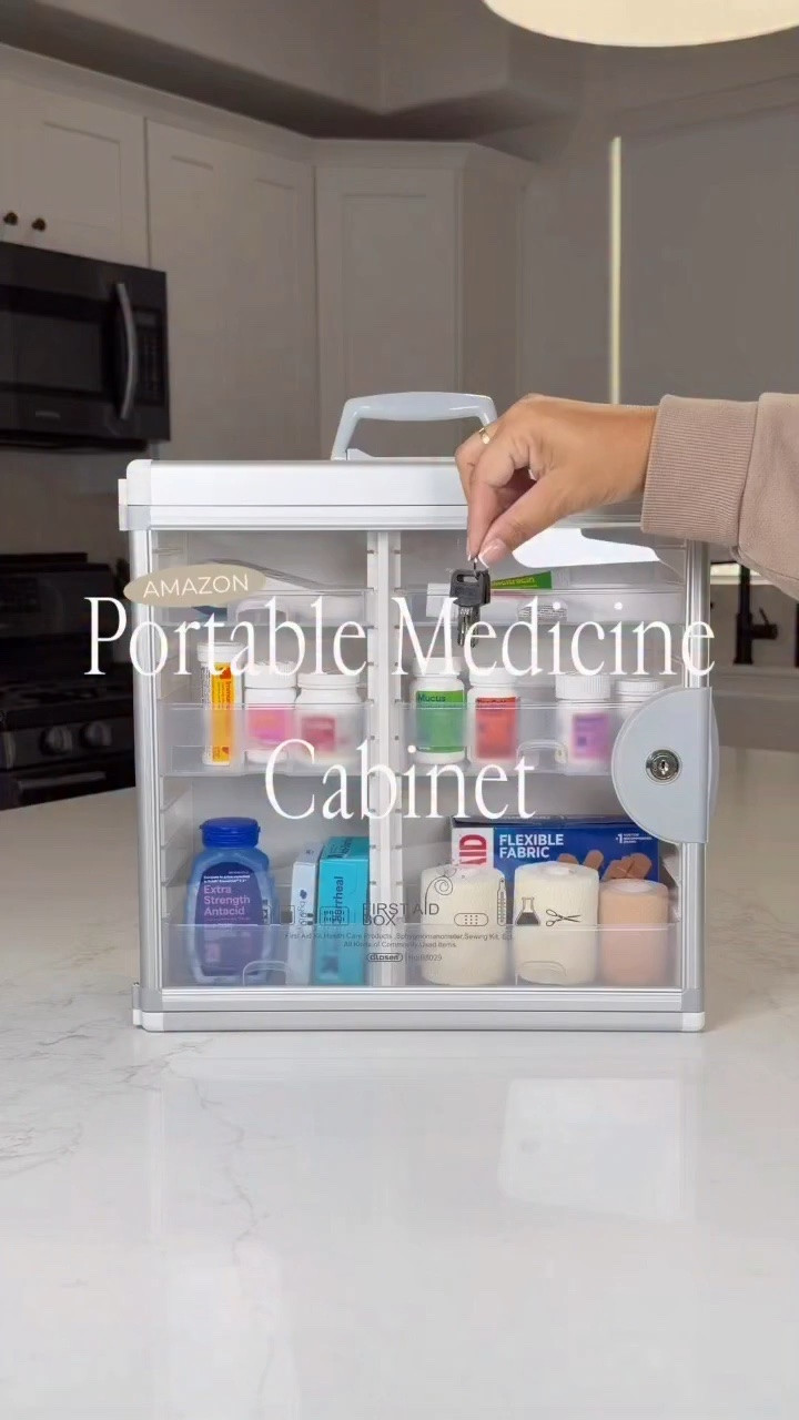 Portable Med Box! 🔗💊💉🏥🩺👩🏽‍⚕️👨🏻‍⚕️✨

Keeping meds safe shouldn’t be complicated 🔐

This lockable cabinet gives you that extra layer of security and keeps everything organized in one place. No more worrying about little hands, guests, or cluttered drawers.

Simple. Secure. Peace of mind.

#homeorganization #homesafety #amazonfinds #organizedhome #medicalorganization

#LTKdayinmylife #LTKHome #LTKfitnessgoals