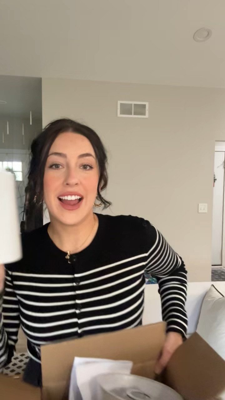 Our battery powered wall sconces! We are obsessed with the detail & how easy it is to charge!!

Battery powered wall sconces
Battery operated wall sconces
Silver wall sconces
Chrome wall sconces
Gold wall sconces
Black wall sconces
Dining room inspo
Wall decor
Lighting
Sconces

#LTKHome #LTKFindsUnder100 #LTKWatchNow