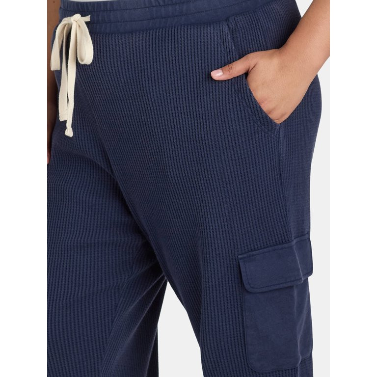 Terra & Sky Women's Plus Size Pull On Waffle Knit Cargo Pants, 27” Inseam, 0X-4X | Walmart (US)