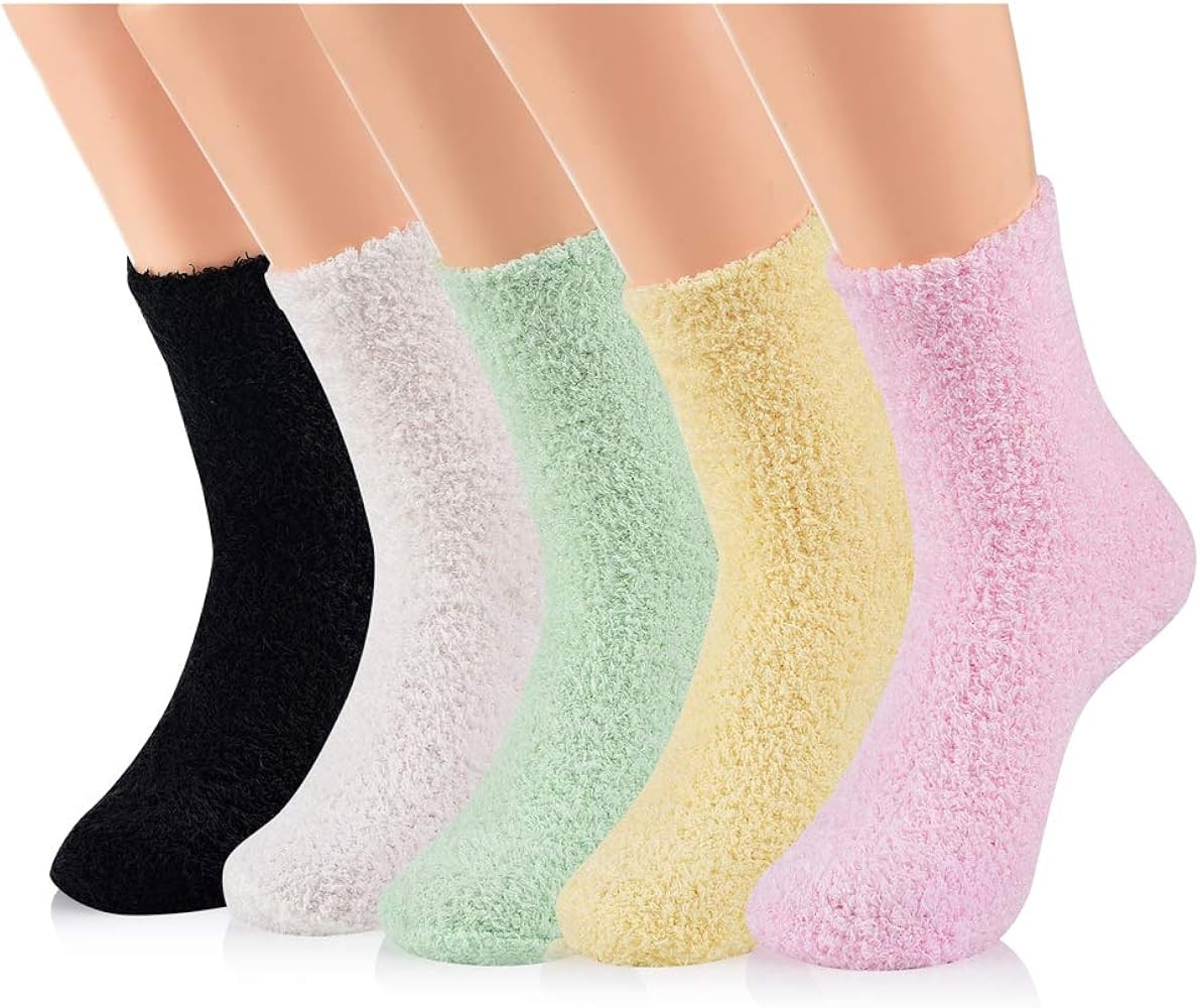 Chaussettes pelucheuses pour femmes et filles – Chaussettes de Noël douces et épaisses pour l... | Amazon (CA)
