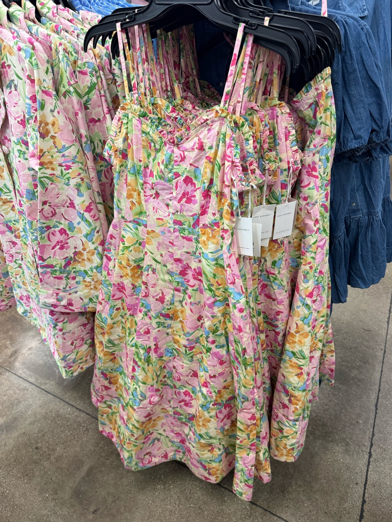 Walmart Free Assembly Women's Cotton Panel Midi Dress with Sweetheart Neckline, Sizes XS-XXL

Wedding guest dress, church dress, summer dress, family photo dress, affordable dresses, Walmart dresses 2026
@walmartstyle @walmart #walmartcreator #walmartstyle #walmartpartner