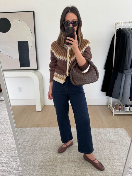 Thanksgiving outfit idea. This sweater could not be more perfect for Thanksgiving. Best flats, too!

Thanksgiving outfit, holiday outfit, family photos, jeans

J.crew cardigan small. Go tts 
J.crew jeans petite 24
Jeffrey Campbell flats 5
Anthropologie bag (old)
Celine sunglasses. 

#LTKHoliday #LTKCyberWeek #LTKSeasonal
