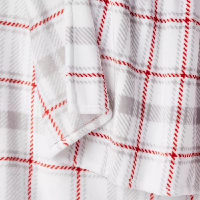 Plaid Printed Plush Christmas Throw Blanket Cream/Gray - Wondershop&#8482; | Target