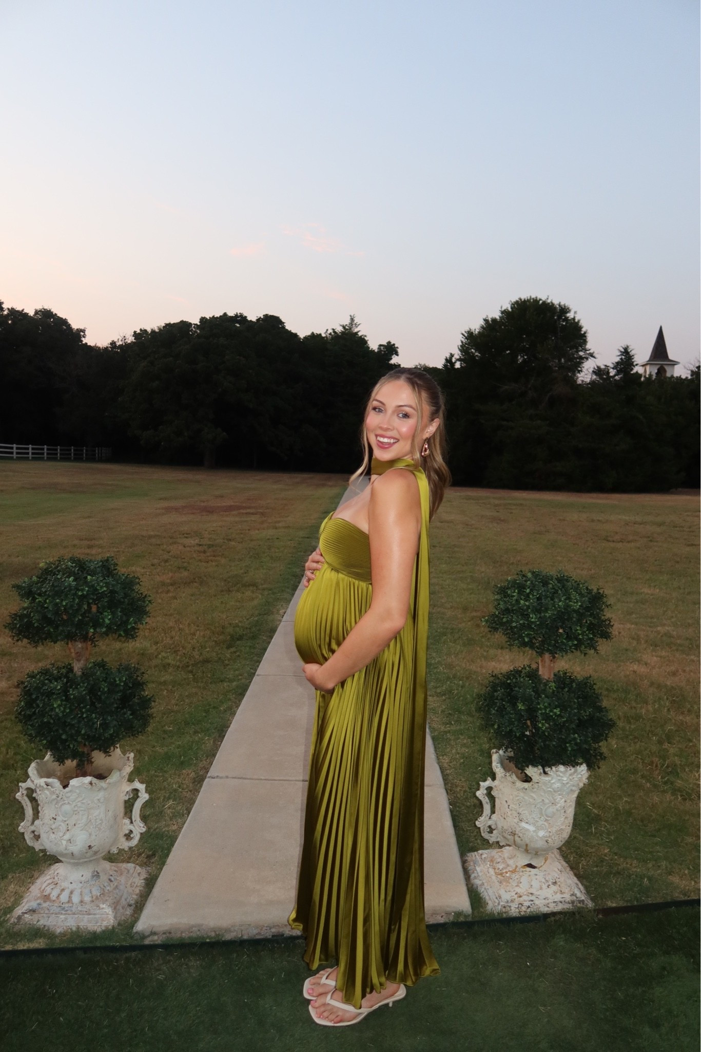 Wedding guest outfit - 20 weeks pregnant

#LTKBump #LTKootd #LTKWedding