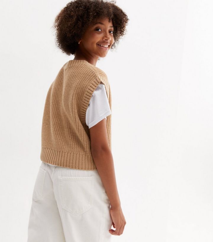 Girls Camel Chunky Knit V Neck Vest
						
						Add to Saved Items
						Remove from Saved Items | New Look (UK)