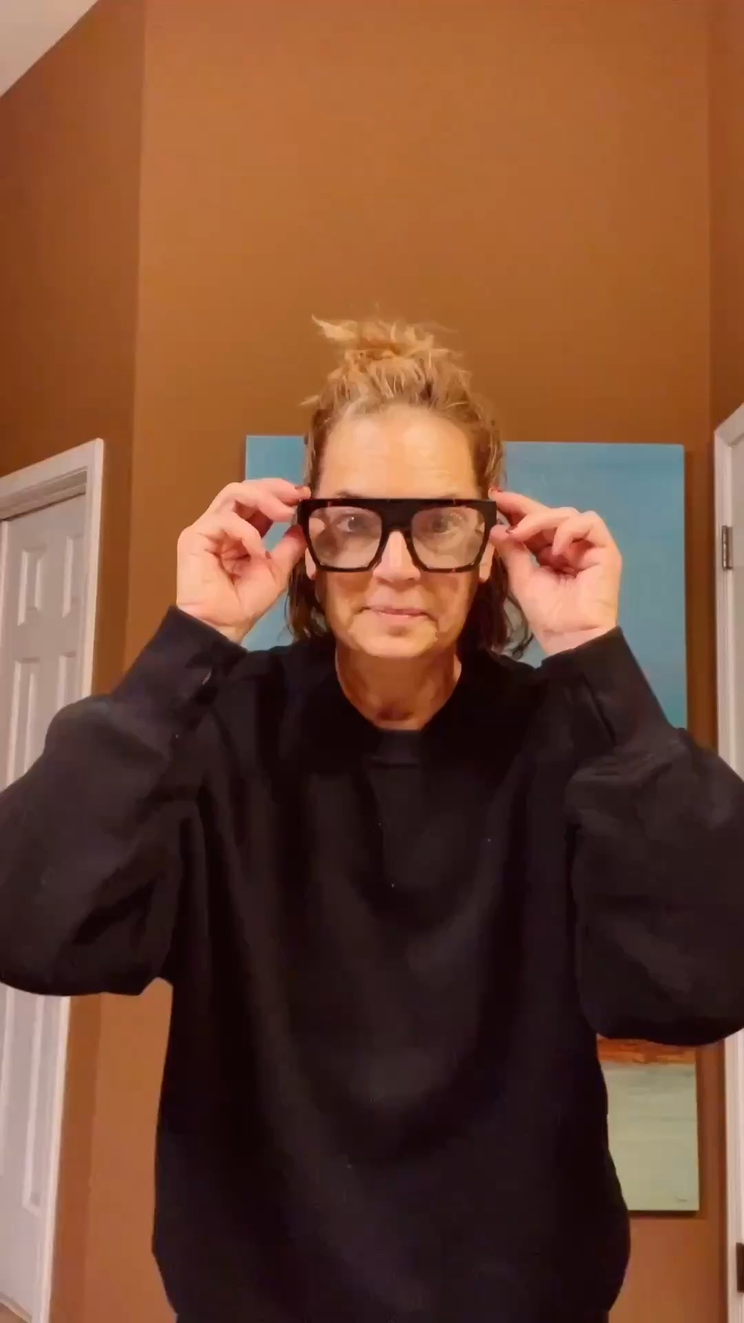 Bob Maintenance Day is H E R E

If you need a great cut and color in the ATL area, follow Izy and DM her for an appt. They are giving any of my referrals a 10 min head massage during shampoo. It’s heavenly. 😇 @izydelosalon 

Saturday morning reset ✂️🎨
It’s bob maintenance day — color + cut with Izzy & Anna at @izydelosalon.
We’re at the six-week mark where the bob needs a little love  💇🏻‍♀️ 

Cozy vibes only: Aerie sweatshirt + sweatpant jeans because part of the fun is being comfortable.

A fresh bob always feels like a personality reboot — ready for the week, the content, the coffee runs, the Christmas shopping, all of it. 🤎

If you want links to the outfit, comment “PIXIE.”
And if you shop on LTK, follow ShopPixieCo there, too.
And don’t forget to tap the ❤️ so this reaches more over-50 style friends 💛

#bobhaircut
#bobhairmaintenance
#salonday
#freshcutfreshvibes
#hairappointmentday
#over50style
#styleover50
#midlifestyle
#ltkover50
#ltkfashion
#ltkfallstyle
#ragandbonejeans
#ragandbonesweatpants
#aeriestyle
#aeriefinds
#cozyoutfitideas
#casualchicstyle
#weekendoutfitideas
#saturdaymorningvibes
#alpharettasalon
#atlantahair
#over50ootd
#everydaystyleinspo
#midlifebeauty
#hairrefresh
#chicandcomfortable
#shoppixieco


#LTKselfcare #LTKdayinmylife #LTKOver40