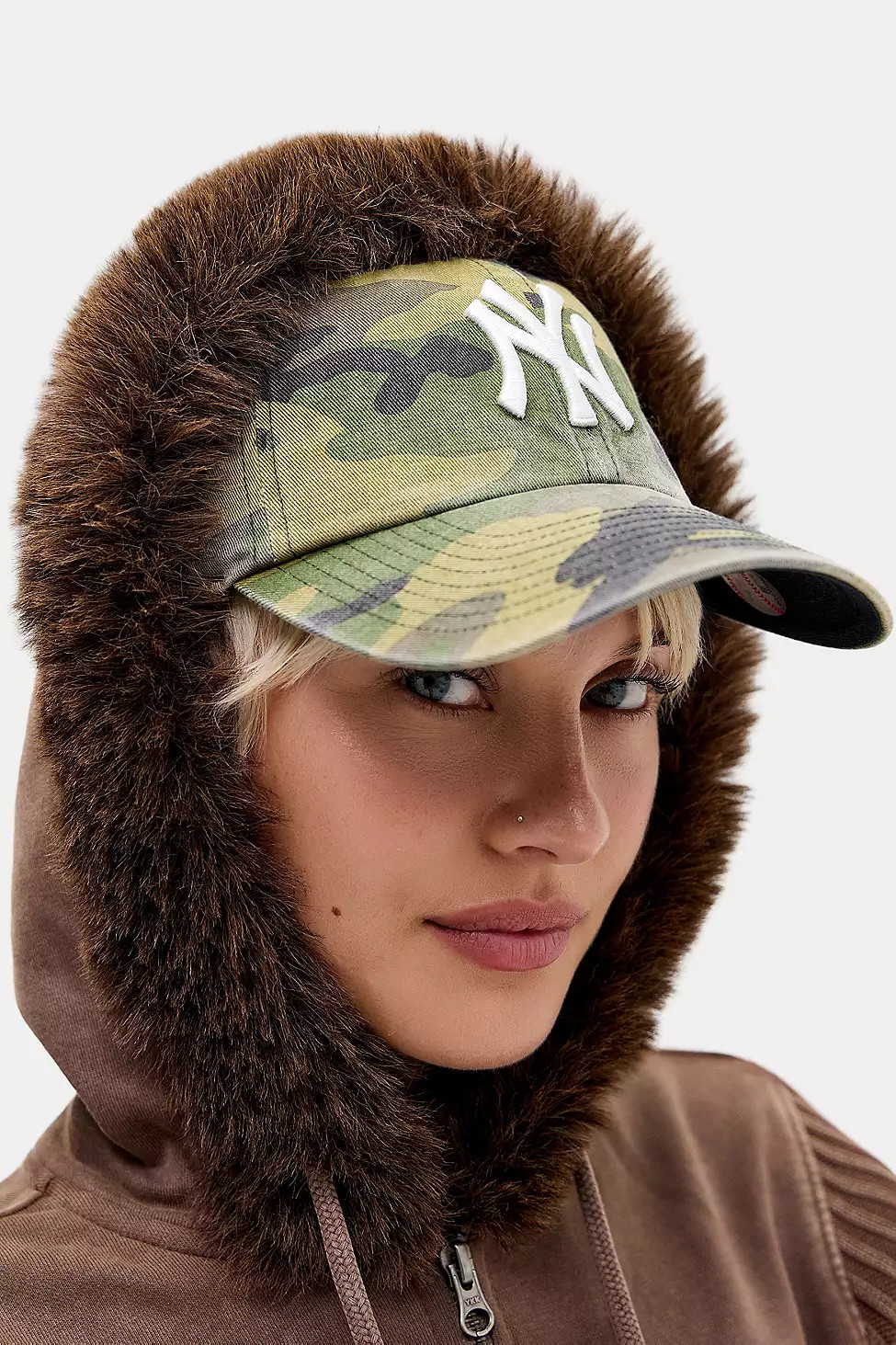 '47 Brand '47 Brand Camo NY Yankees Clean Up Cap - Green at Urban Outfitters | Urban Outfitters UK