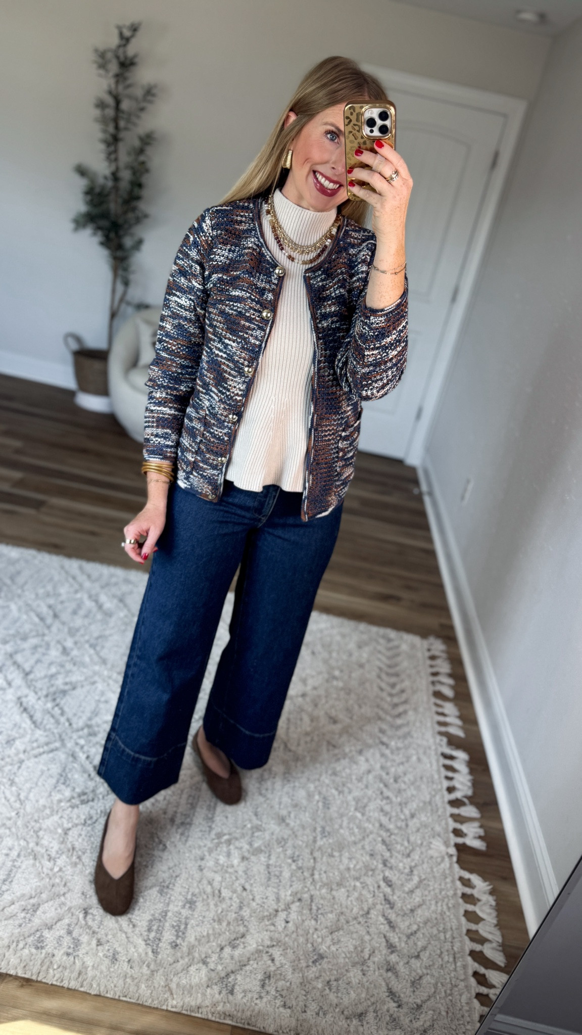 Walmart try on, Walmart outfit, Walmart fashion, Walmart try on, scenario, free assembly jeans, scoop mock neck sweater

#LTKootd