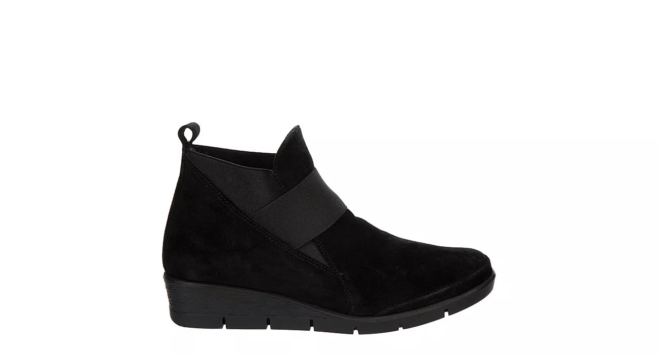 BLACK BJORNDAL Womens Pam Short Boot | Rack Room Shoes