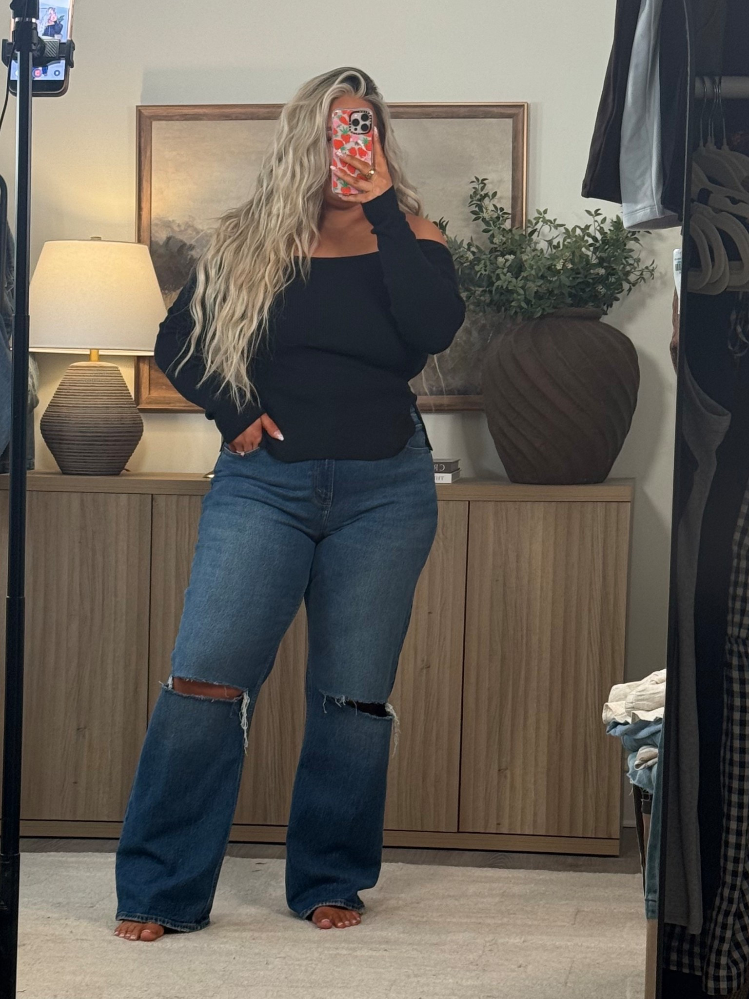 Something about a little shoulder moment just HITS!! Snatched at the waist, relaxed everywhere else.

XL TOP
34L JEANS

Midsize friendly. Curve flattering. Wearing on repeat.

off the shoulder sweater
off shoulder top women
jeans outfit women
high waisted jeans outfit
midsize outfit ideas
curvy girl outfit
Abercrombie jeans
Abercrombie denim
Abercrombie women’s jeans
Abercrombie high rise jeans
Abercrombie Curve Love
Abercrombie Curve Love jeans
Abercrombie straight leg jeans
Abercrombie 90s straight jeans
Abercrombie wide leg jeans
Abercrombie ultra high rise




#LTKootd #LTKPlusSize #LTKMidsize